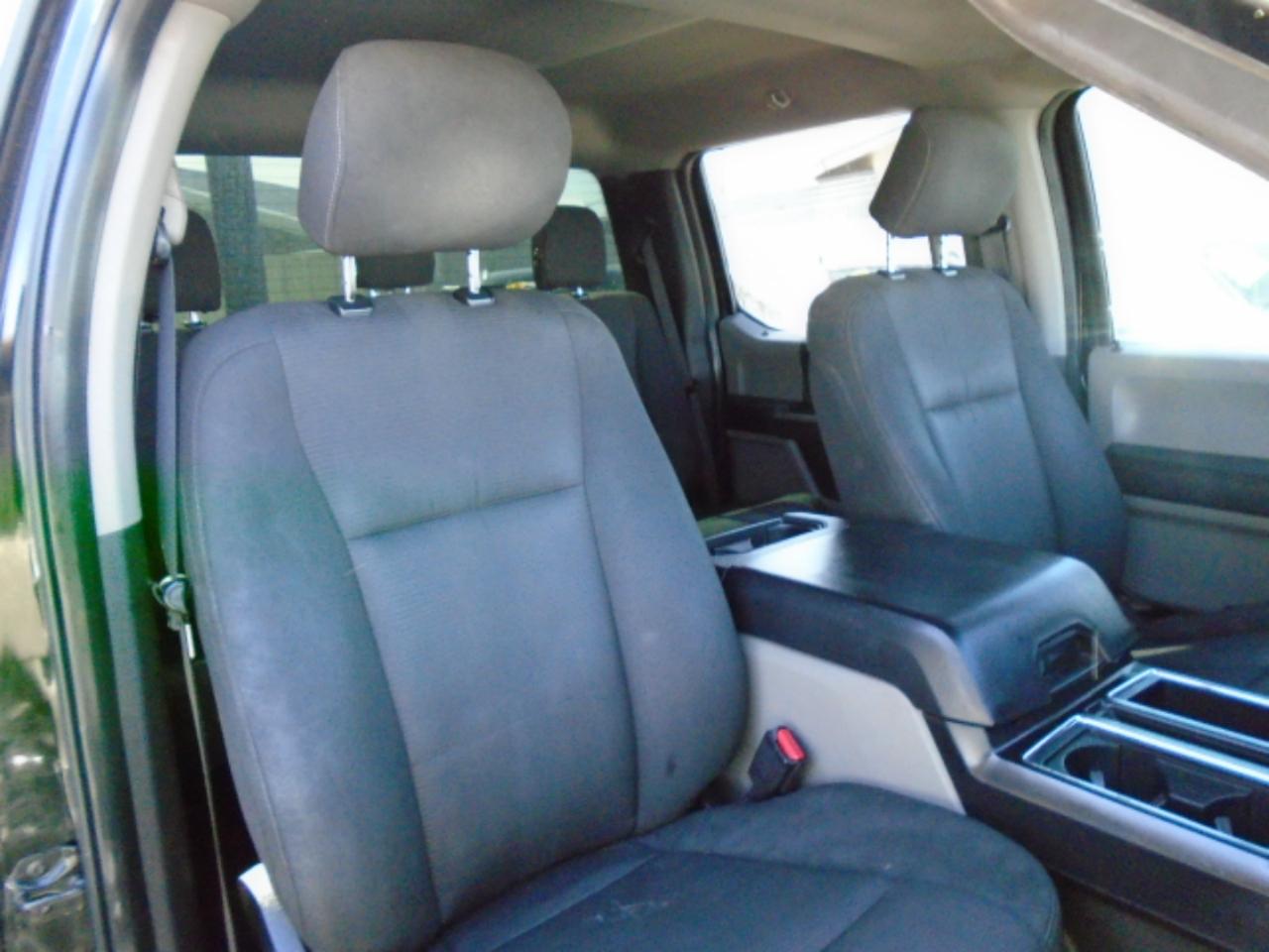 Ford F-150 XL SuperCrew 5.5-ft. Bed 4WD 2017