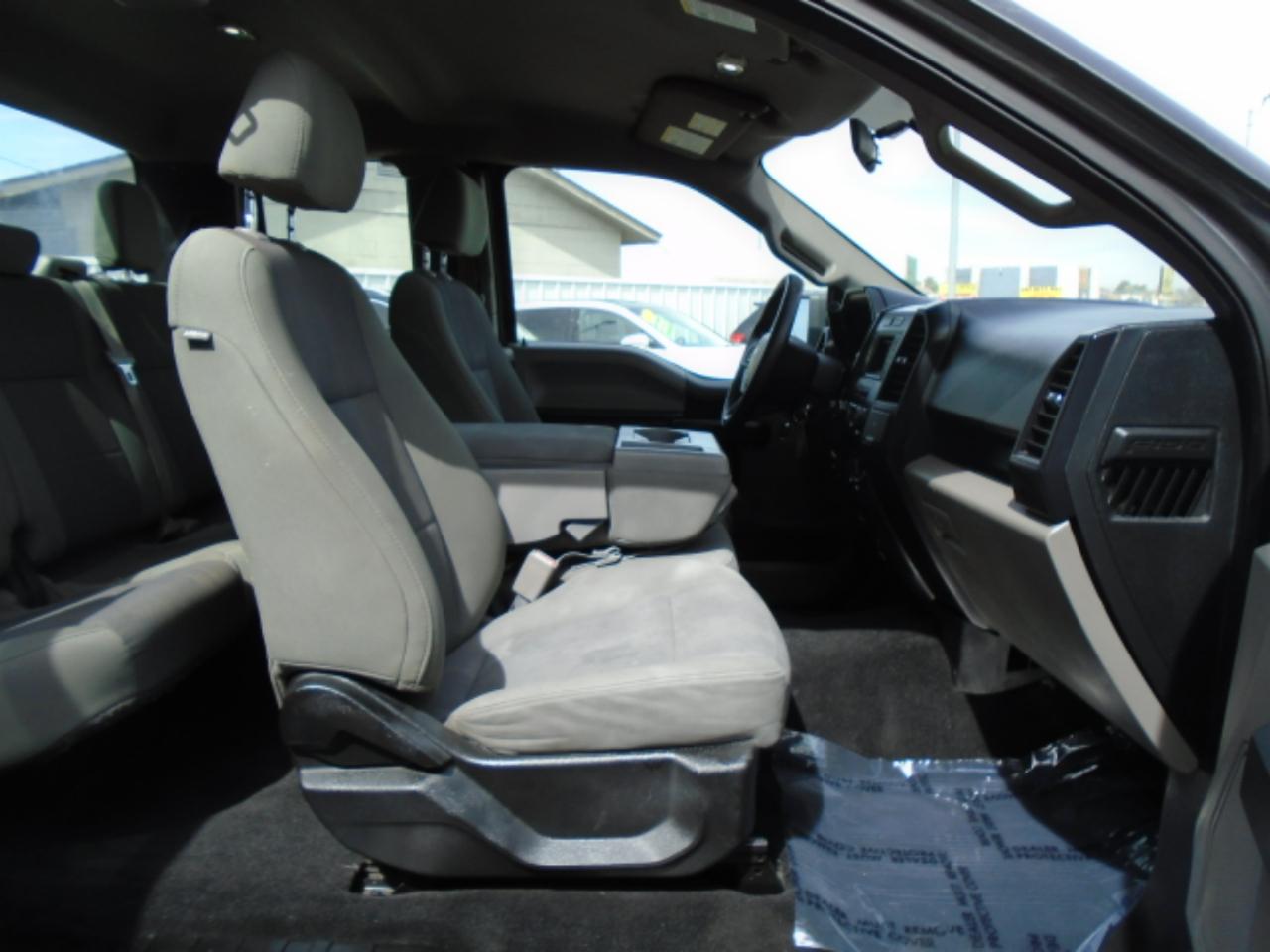 Ford F-150 XL SuperCab 6.5-ft. Bed 4WD 2017