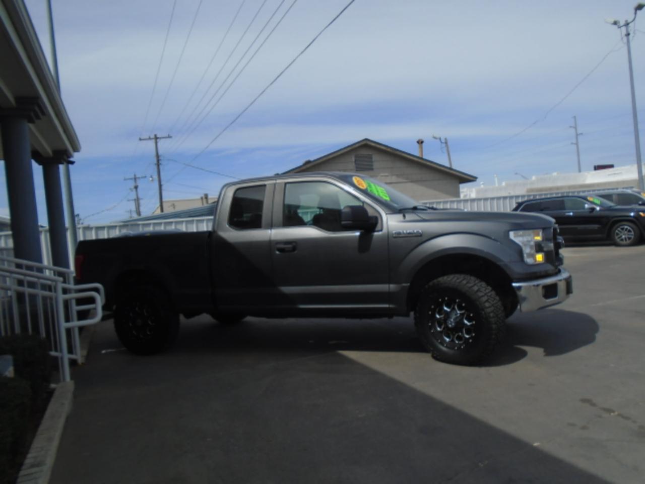 Ford F-150 XL SuperCab 6.5-ft. Bed 4WD 2017