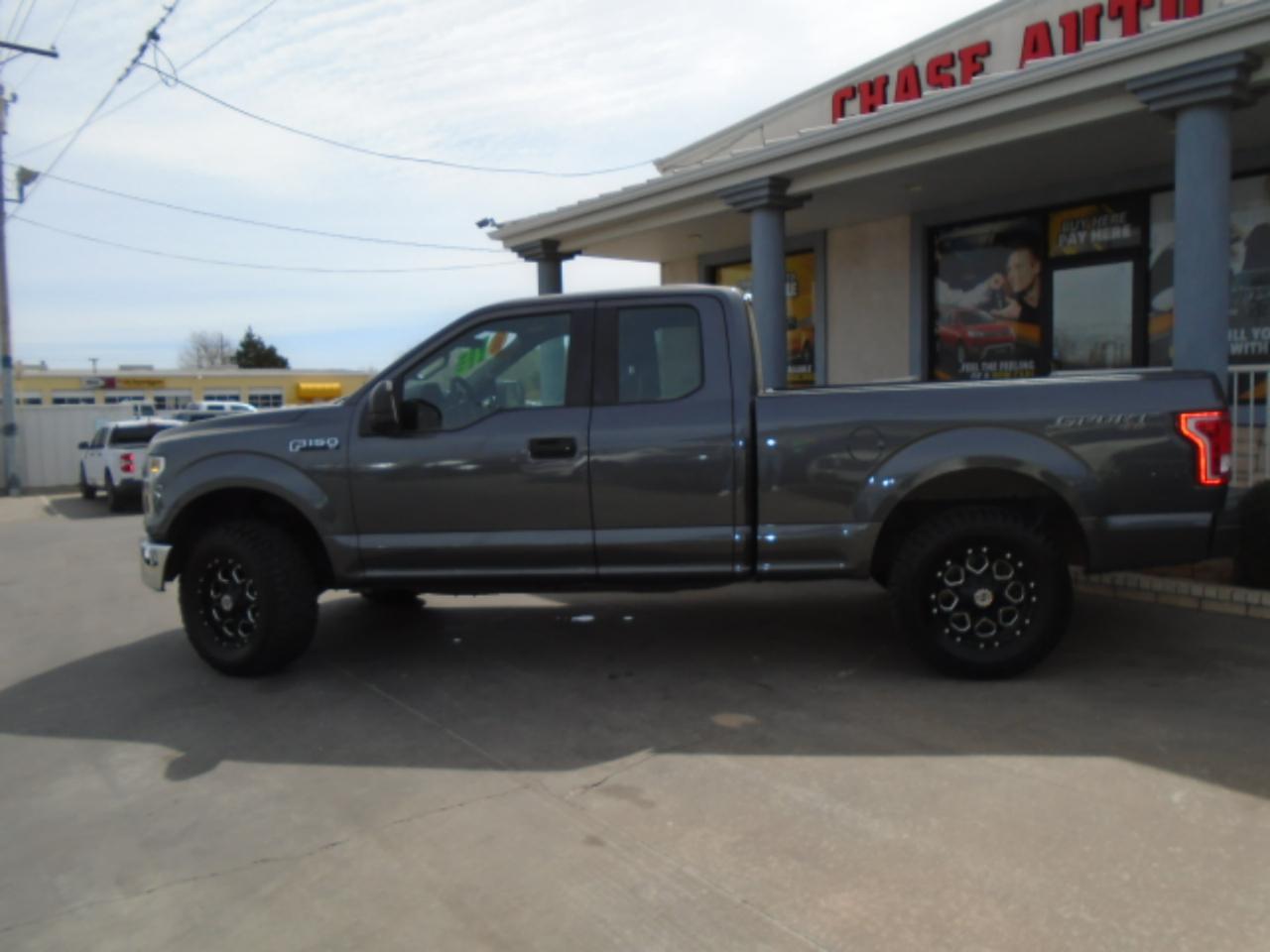 Ford F-150 XL SuperCab 6.5-ft. Bed 4WD 2017