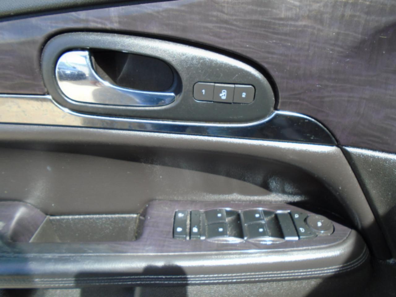 Buick Enclave Leather FWD 2016