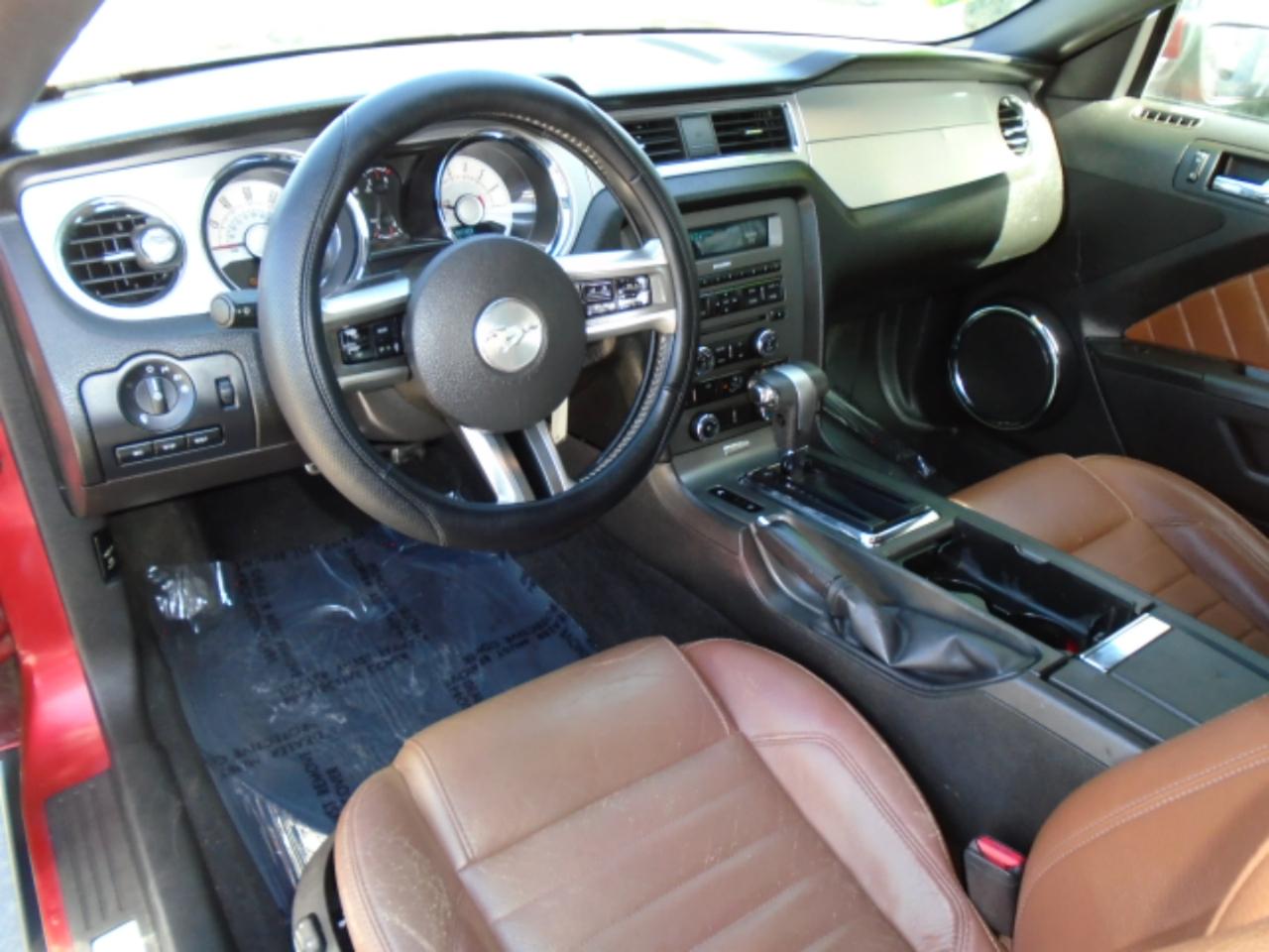 Ford Mustang V6 Coupe 2010