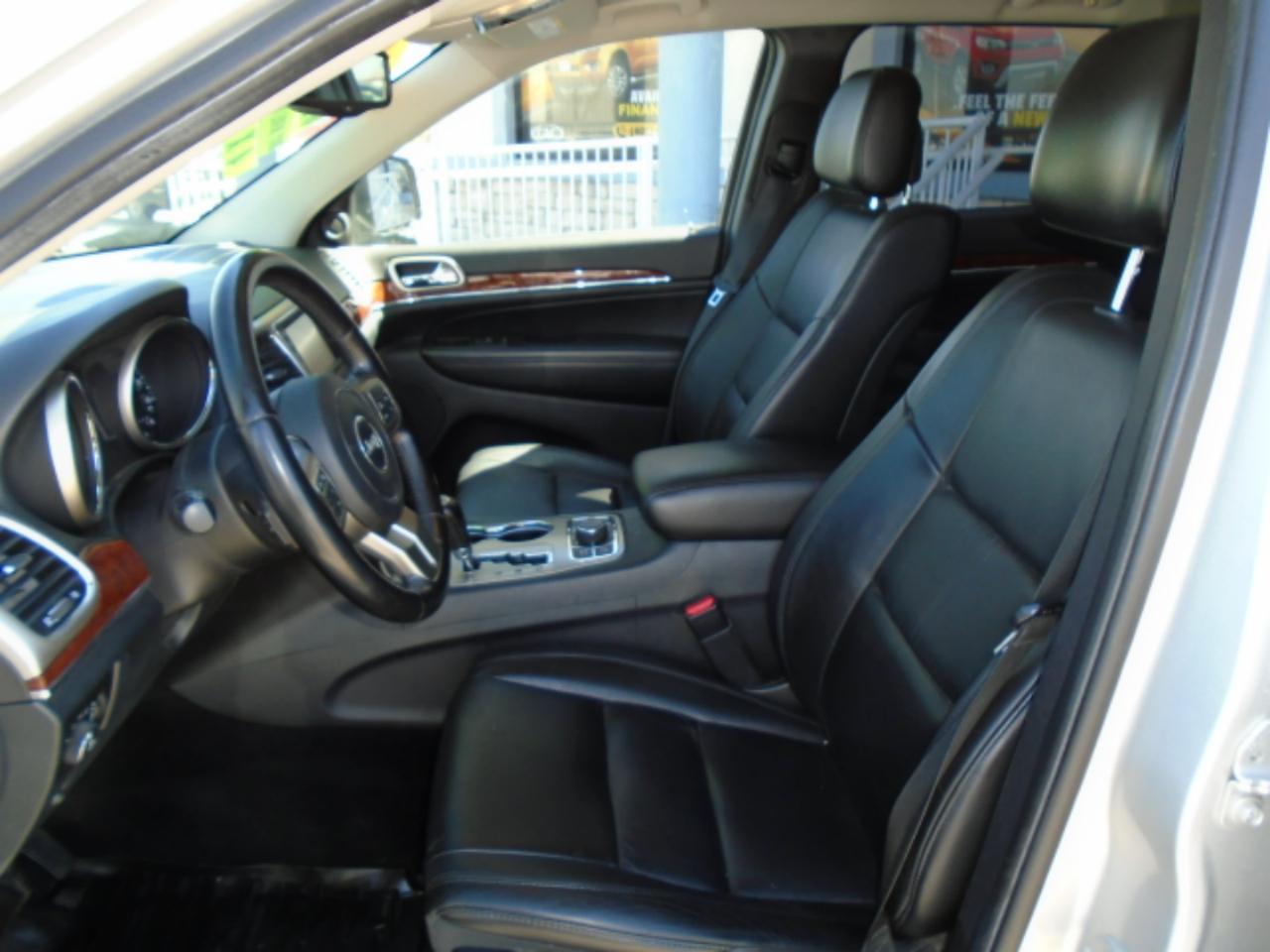 Jeep Grand Cherokee Limited 4WD 2012