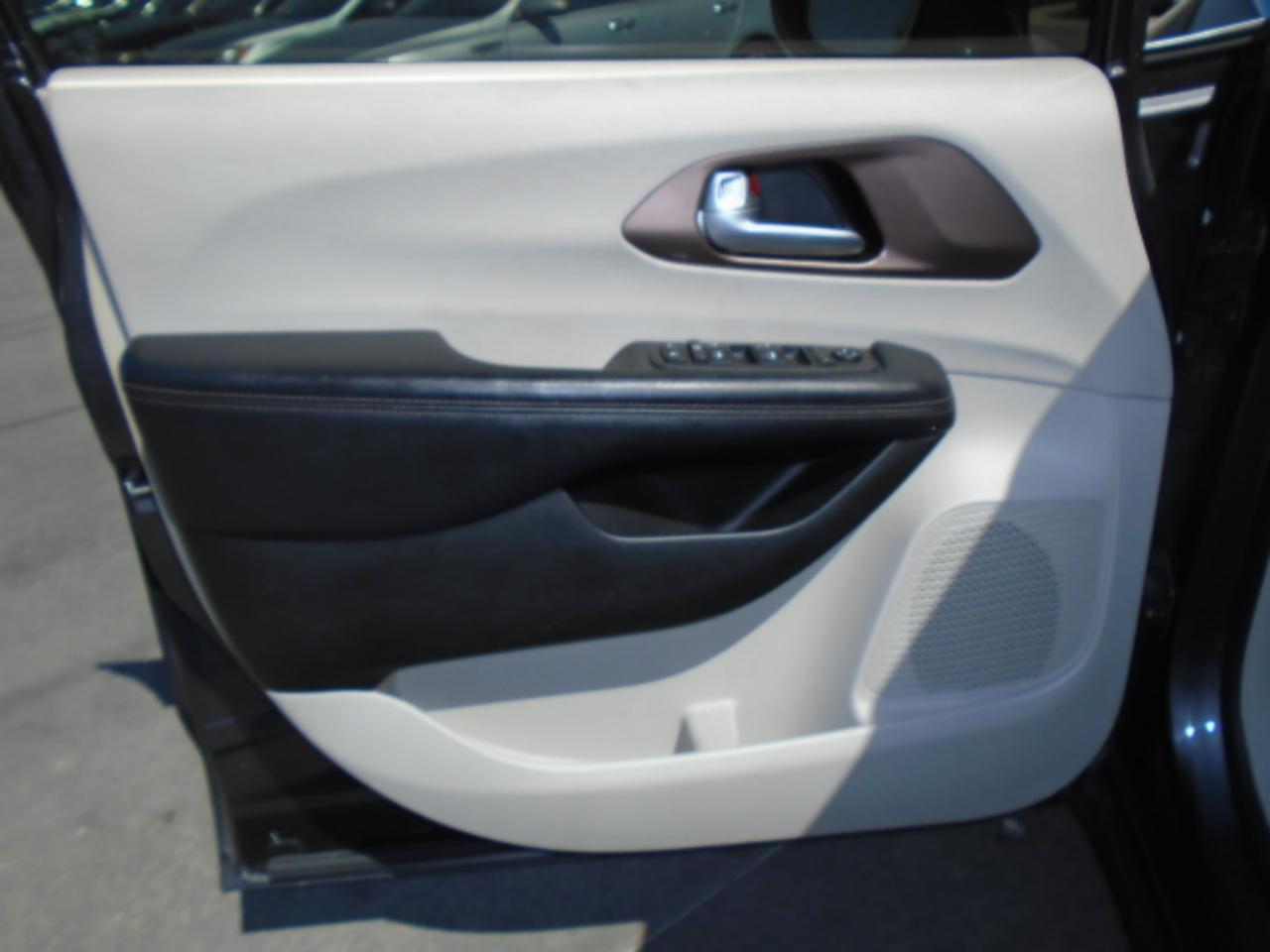 Chrysler Pacifica Touring-L 2018