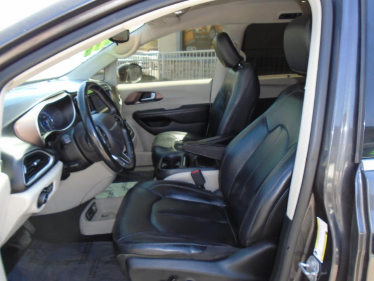 Chrysler Pacifica Touring-L 2018