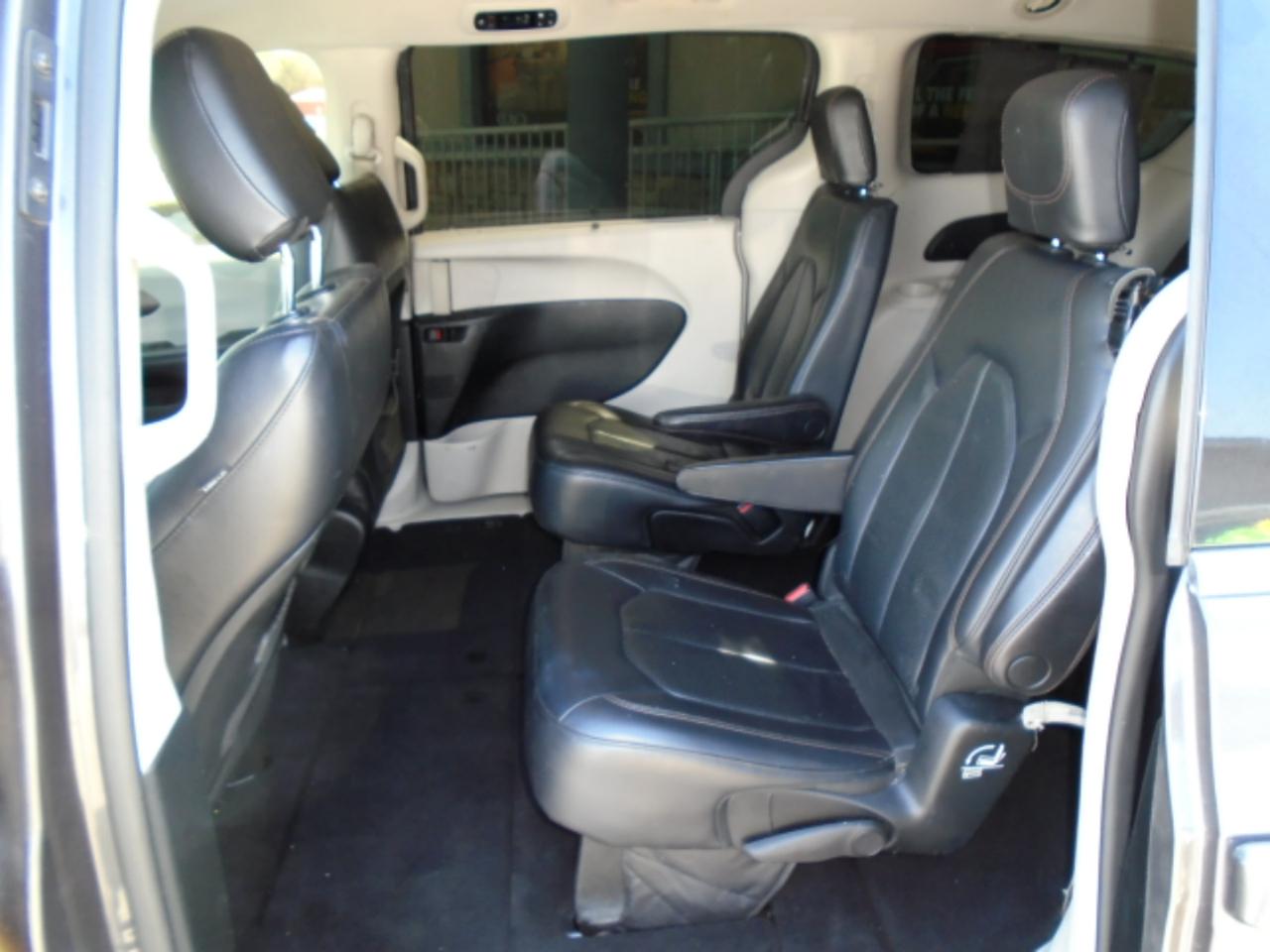 Chrysler Pacifica Touring-L 2018