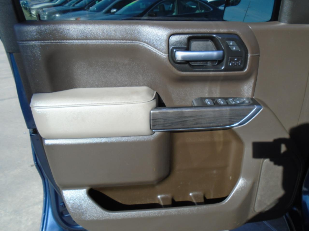 Chevrolet Silverado 1500 LTZ Crew Cab Long Box 4WD 2020