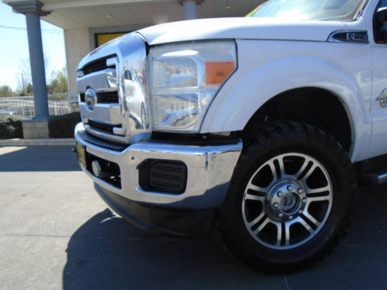 Ford F-350 SD XL Crew Cab SWB 4WD 2013