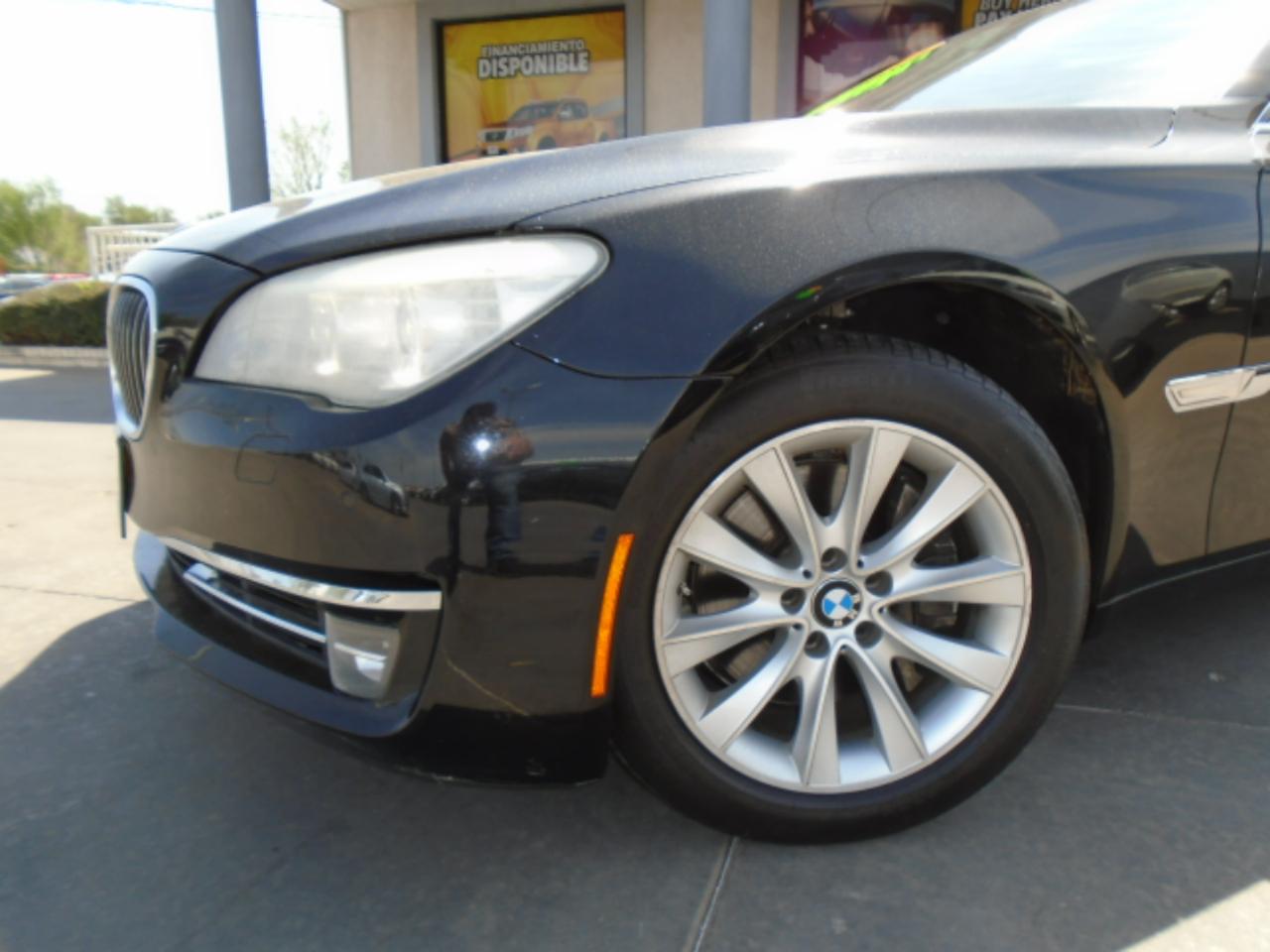 BMW 7-Series 740i 2014