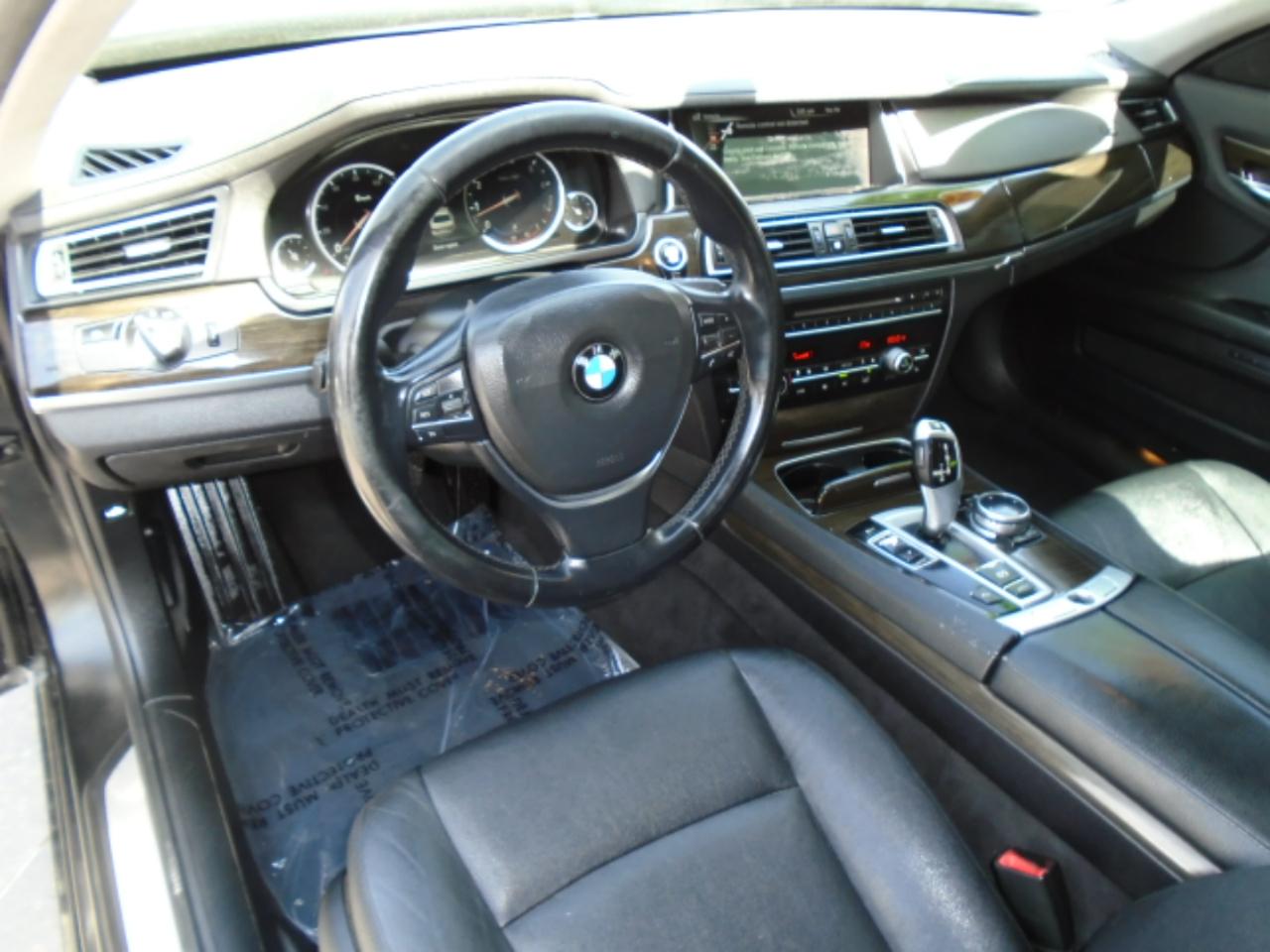 BMW 7-Series 740i 2014