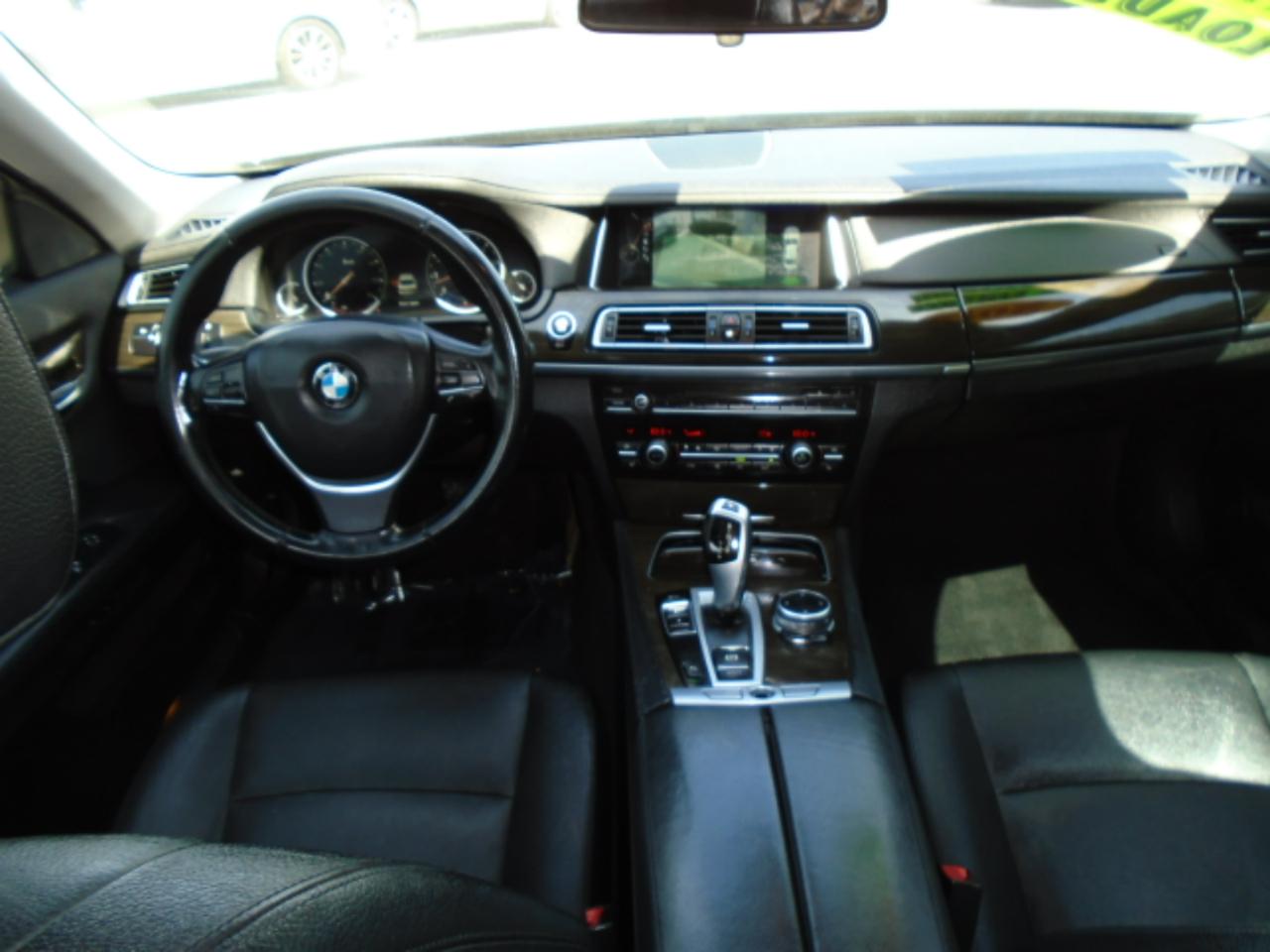 BMW 7-Series 740i 2014