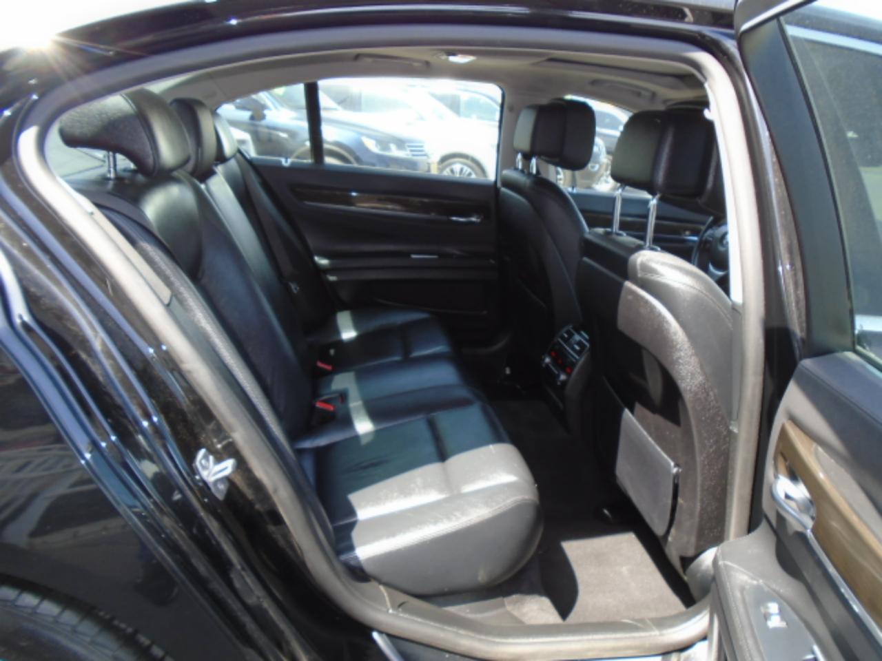 BMW 7-Series 740i 2014