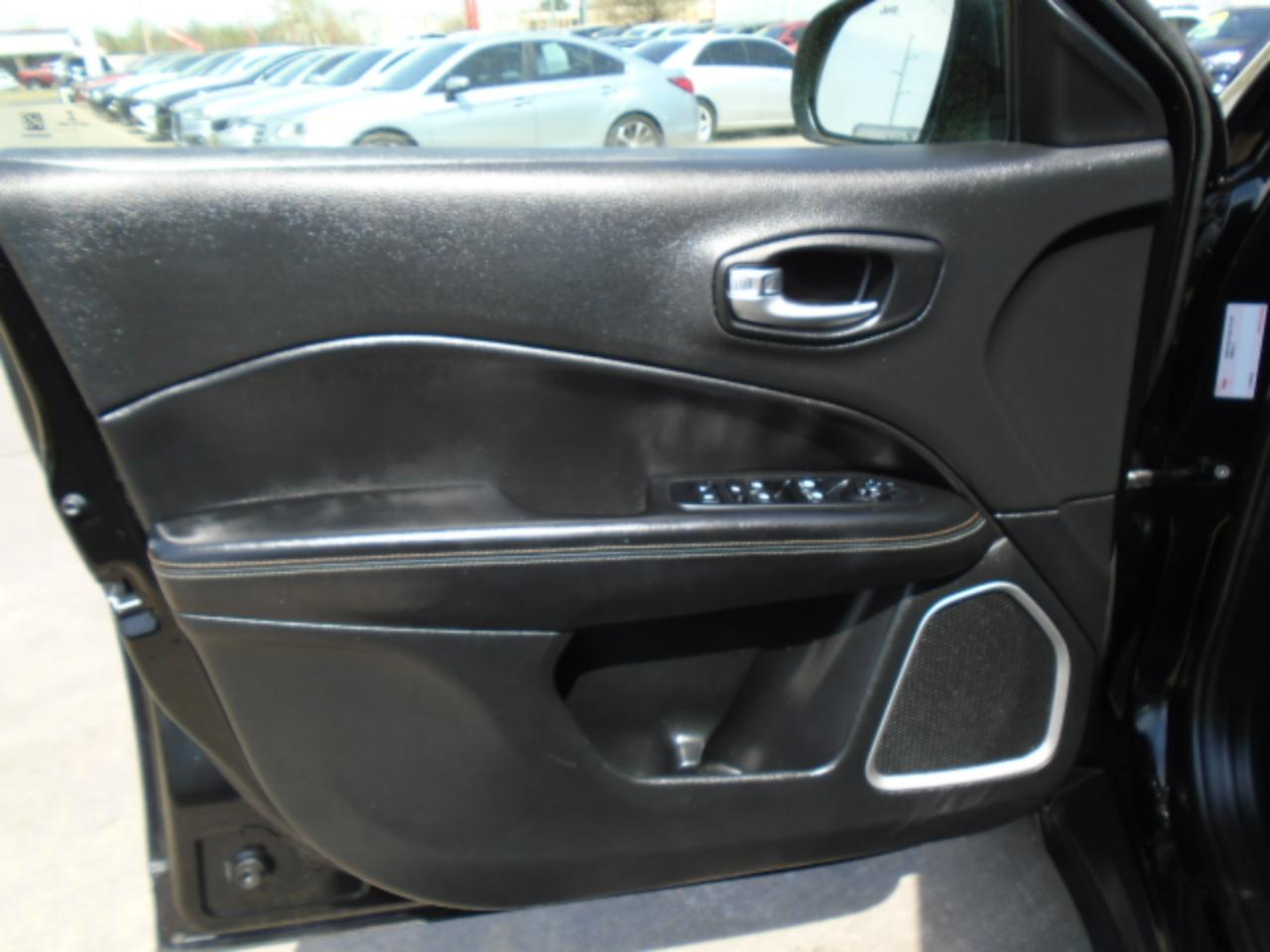 Jeep Compass Latitude FWD 2018