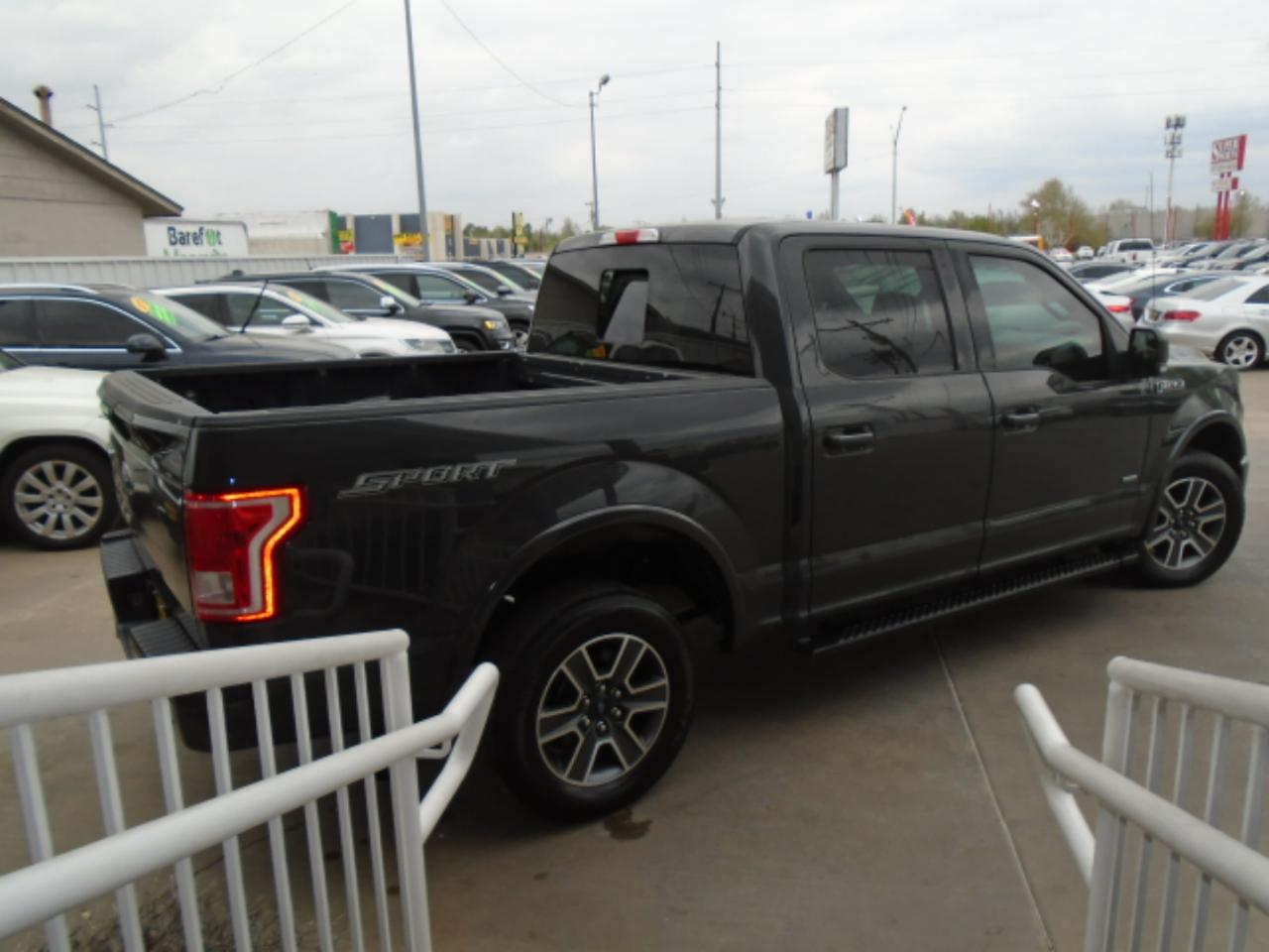 Ford F-150 XLT SuperCrew 5.5-ft. Bed 2WD 2016
