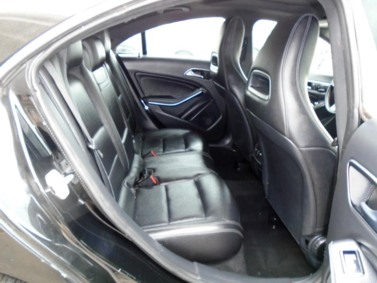 Mercedes-Benz CLA-Class CLA250 4MATIC 2016