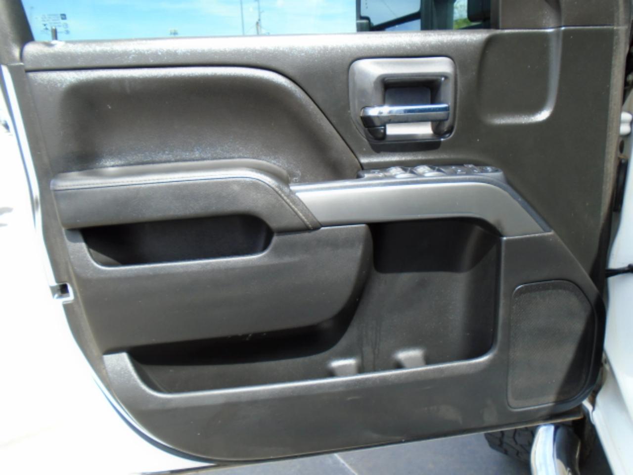 Chevrolet Silverado 2500HD LT Double Cab Long Box 2WD 2019