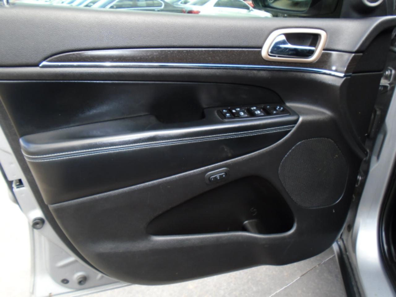 Jeep Grand Cherokee Limited 2WD 2017