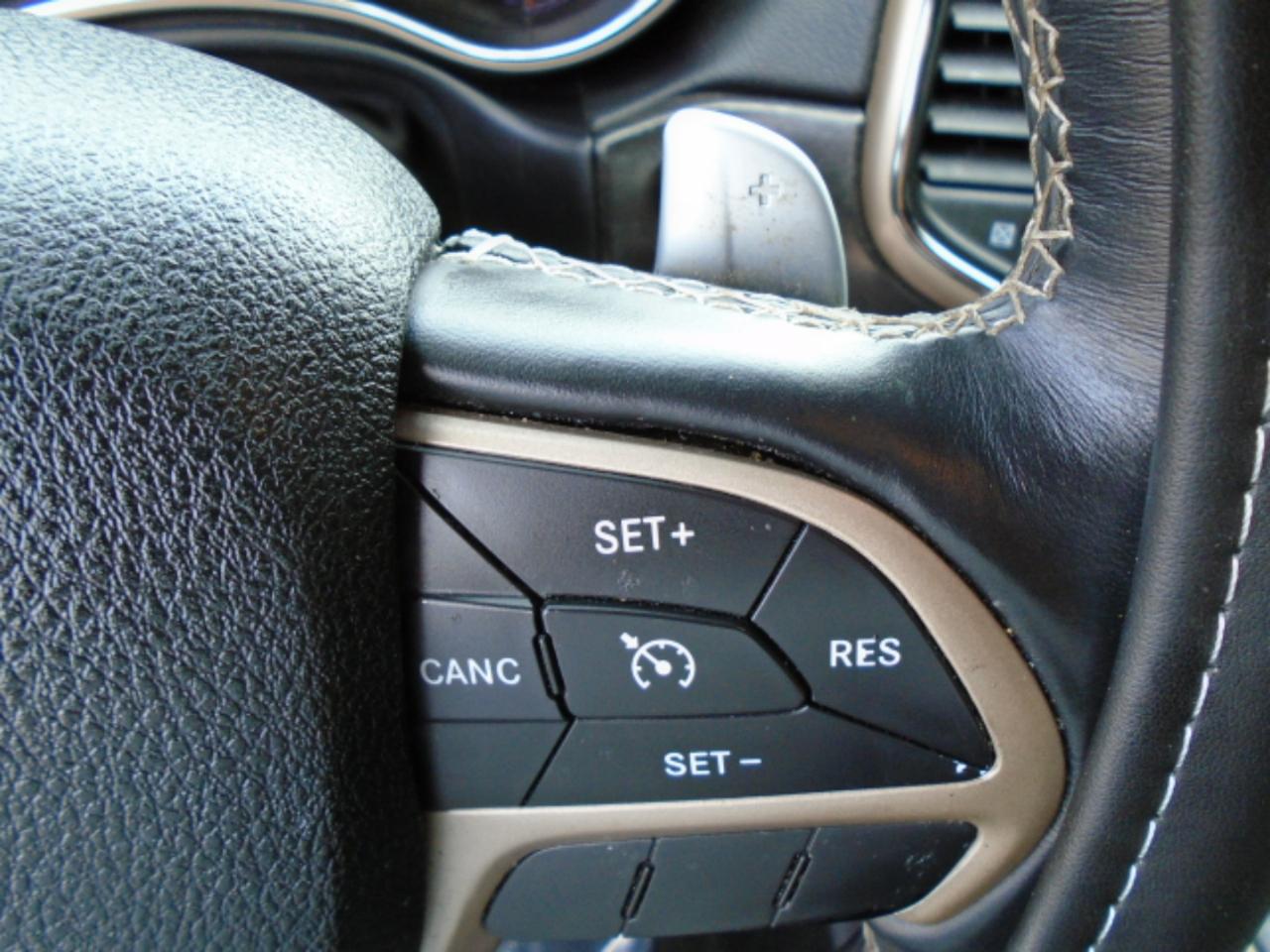 Jeep Grand Cherokee Limited 2WD 2017