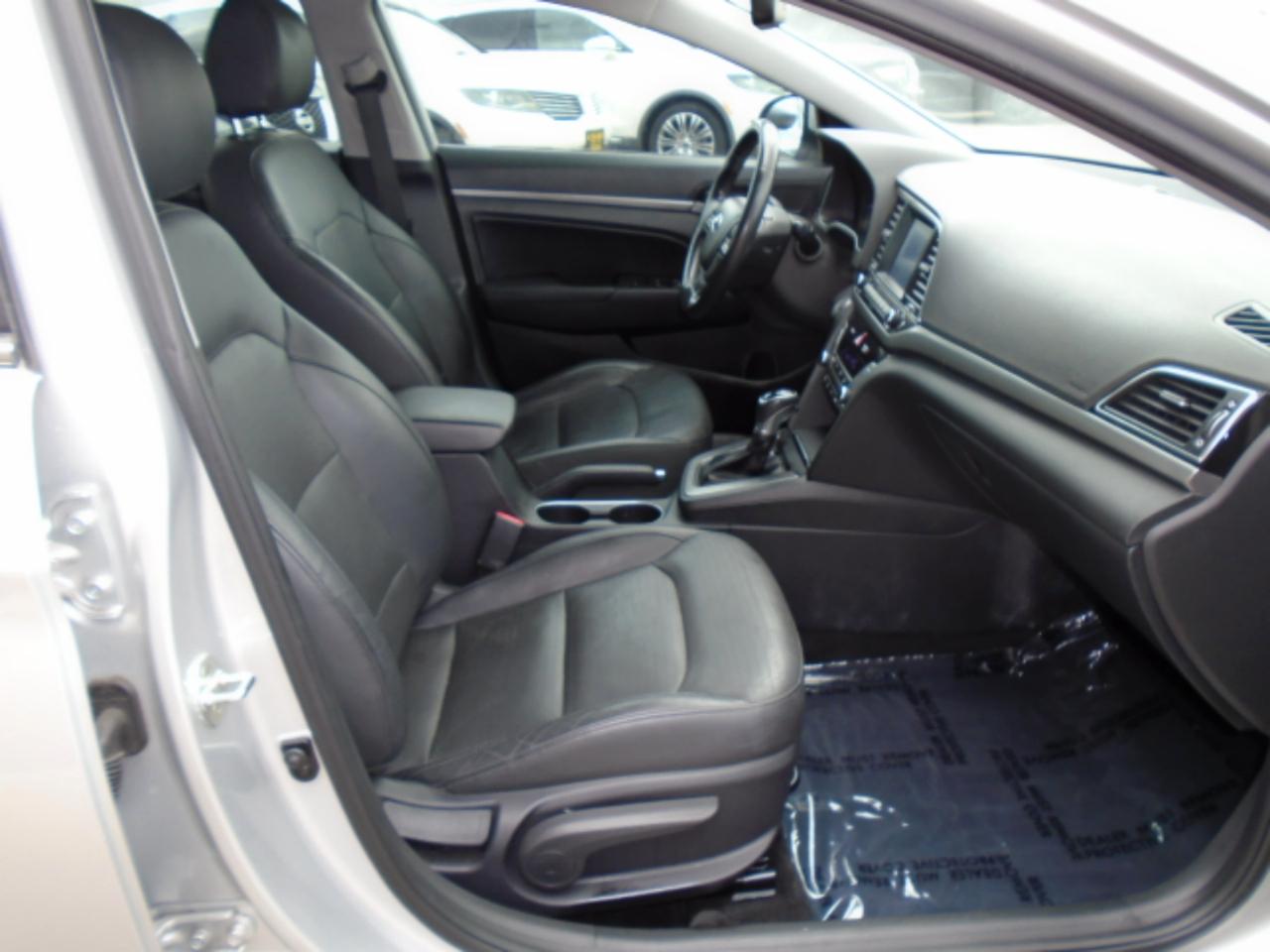 Hyundai Elantra Limited 2018