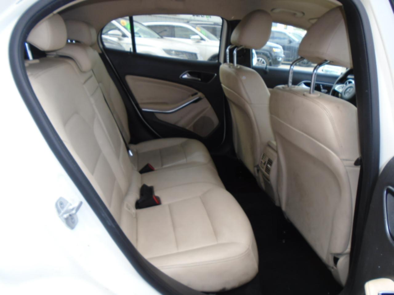 Mercedes-Benz GLA-Class GLA250 2018