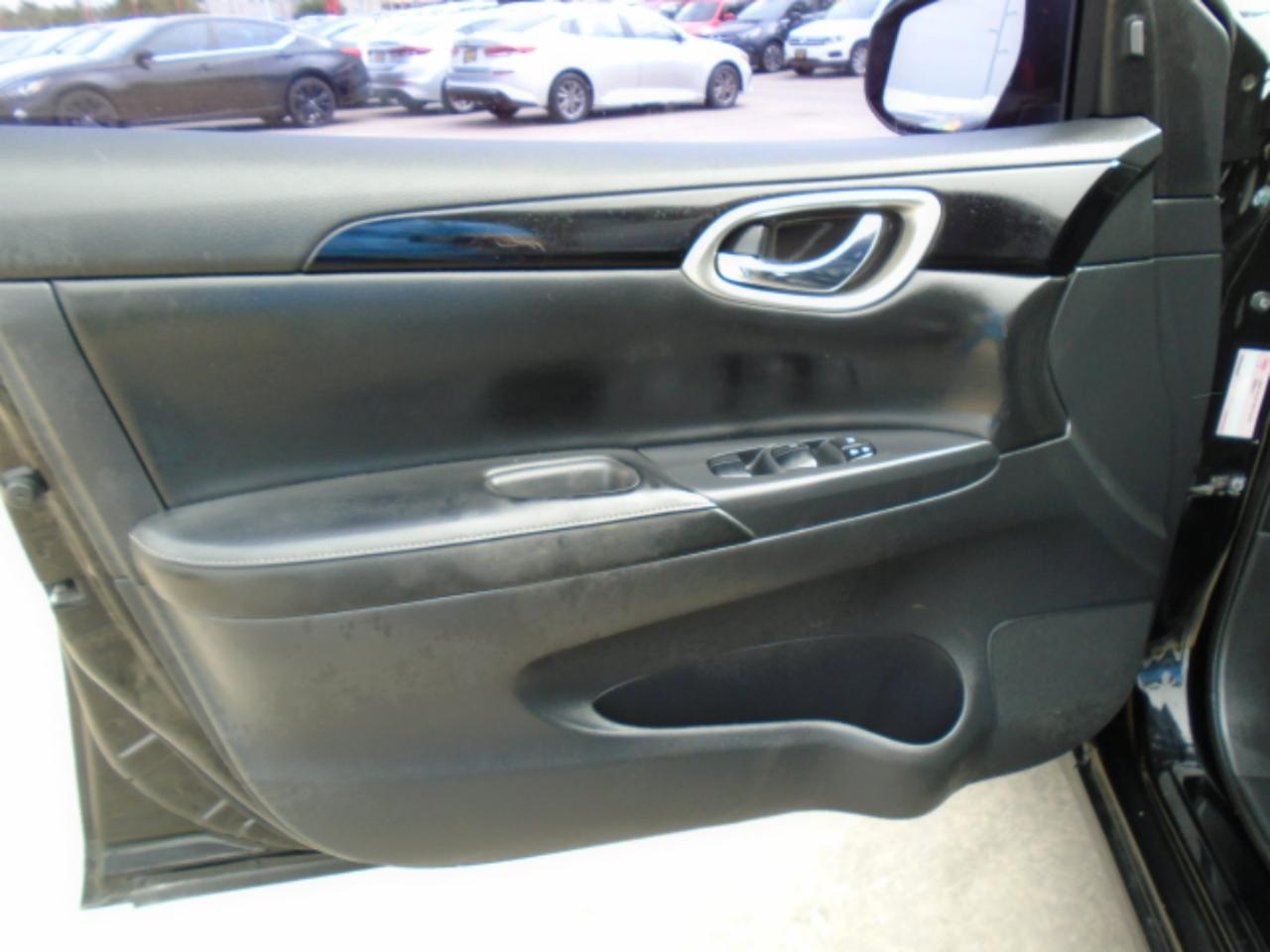 Nissan Sentra S CVT 2017