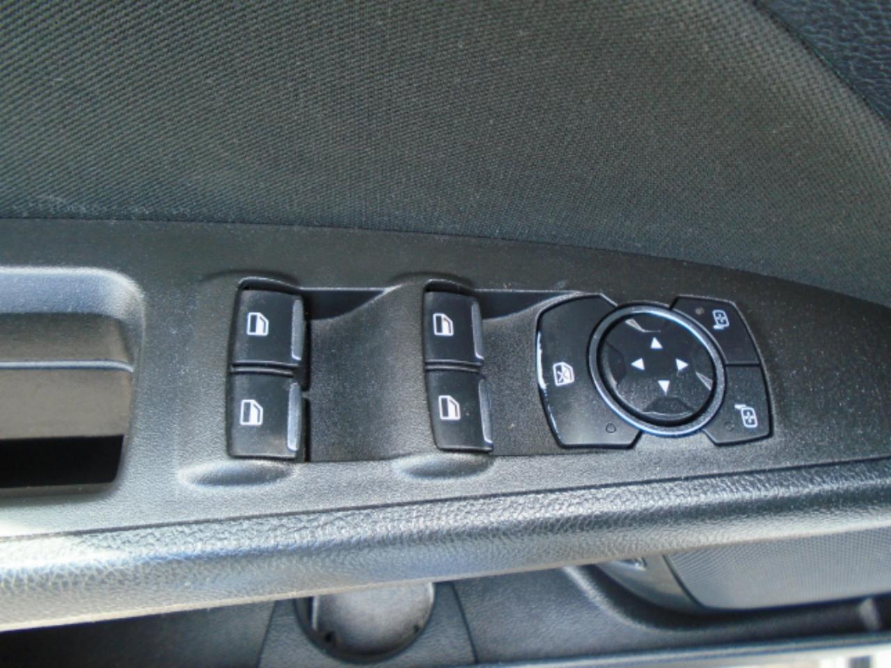 Ford Fusion Hybrid SE 2019