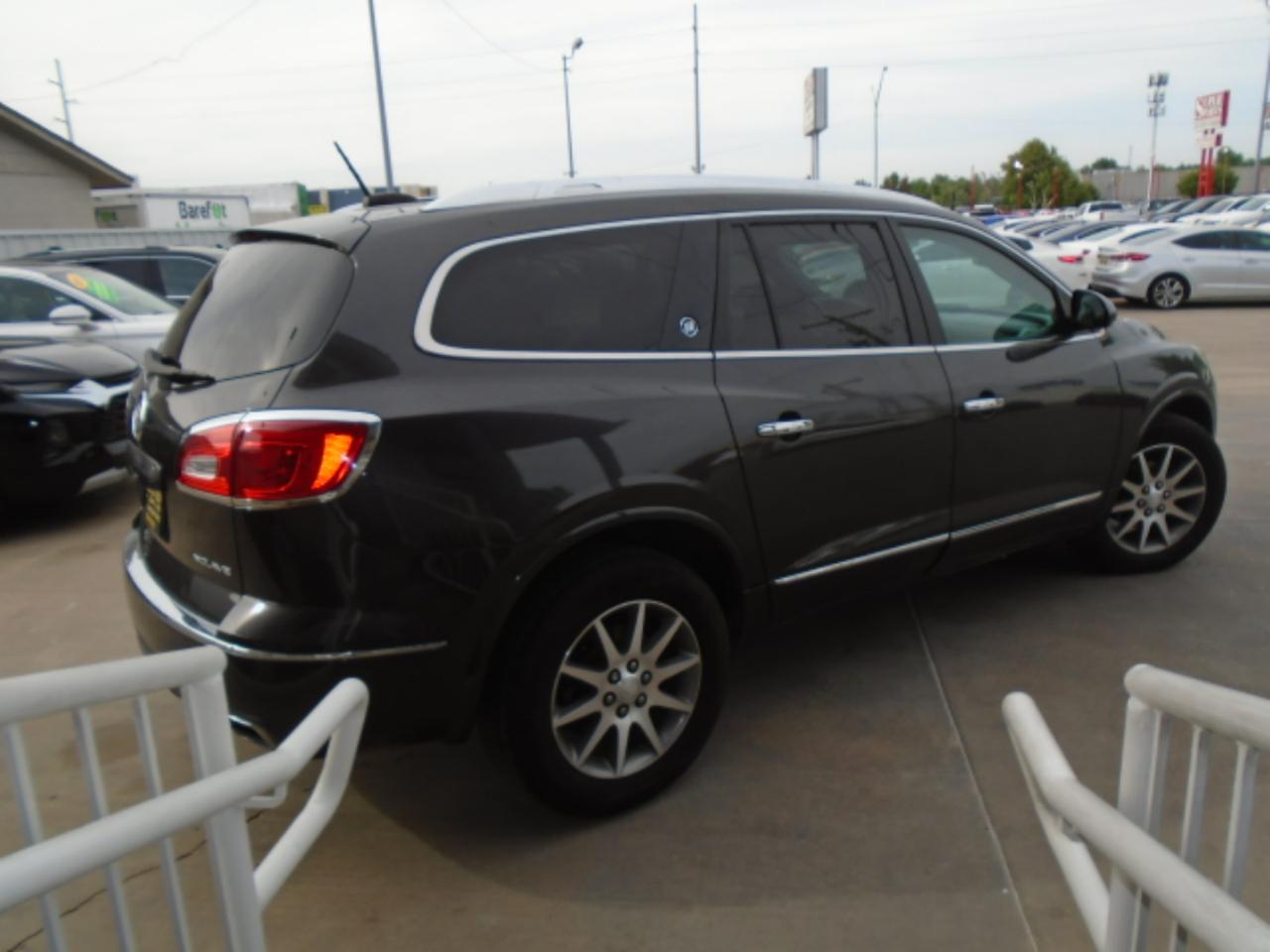 Buick Enclave Leather FWD 2017