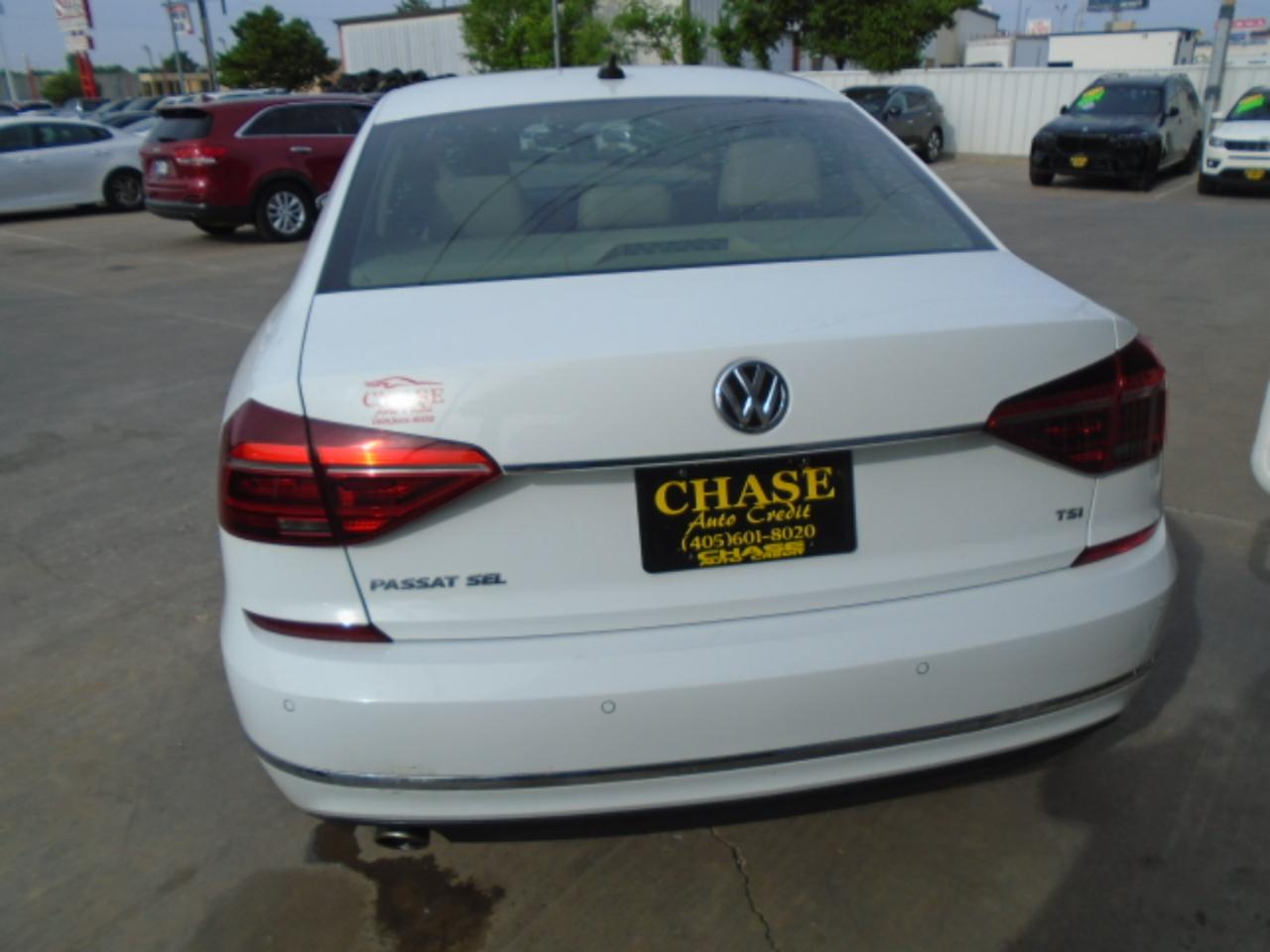 Volkswagen Passat SEL Premium 2018