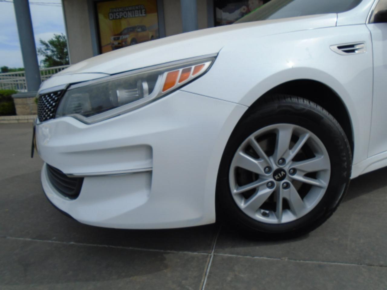 Kia Optima LX 2017