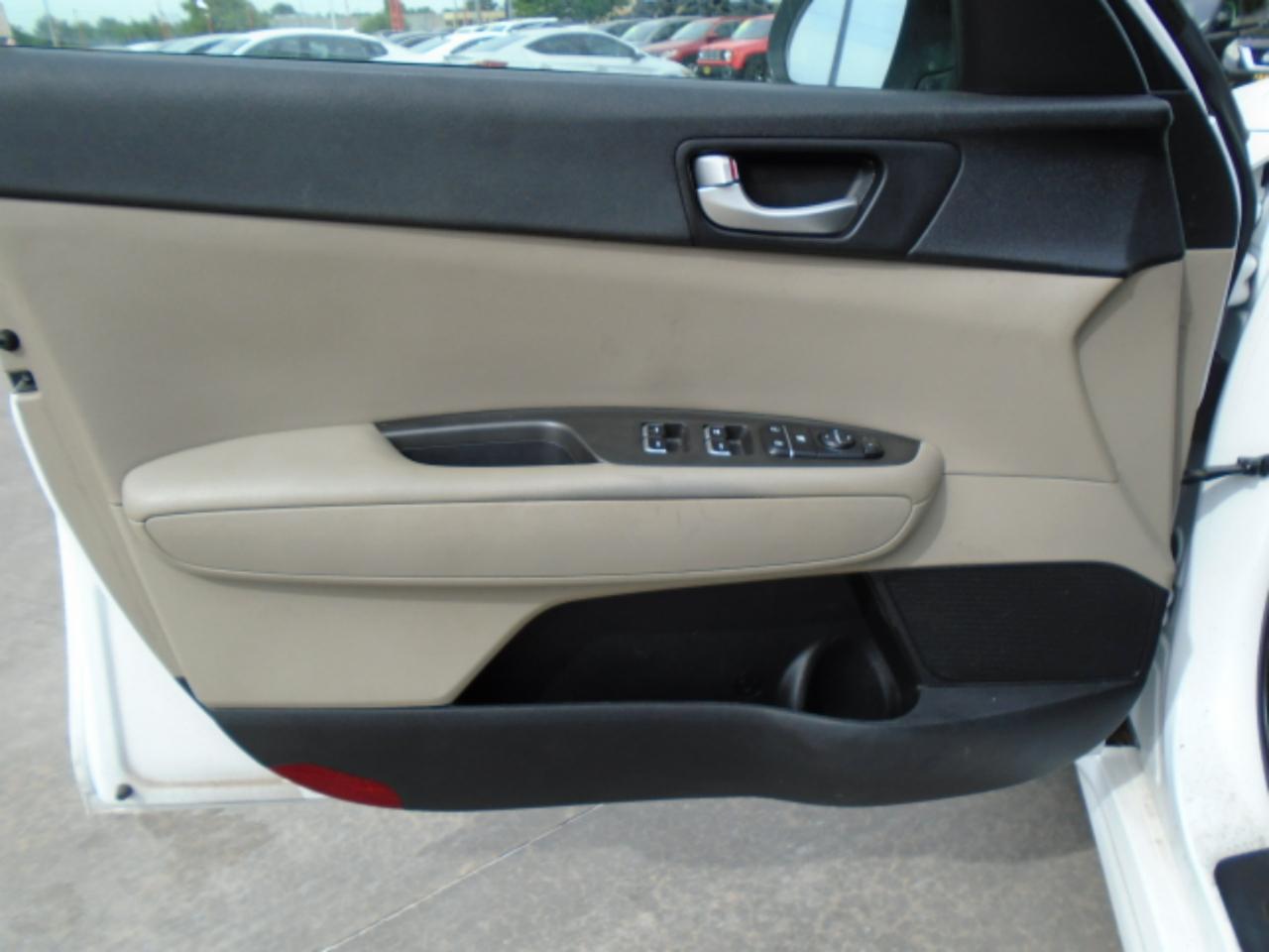 Kia Optima LX 2017