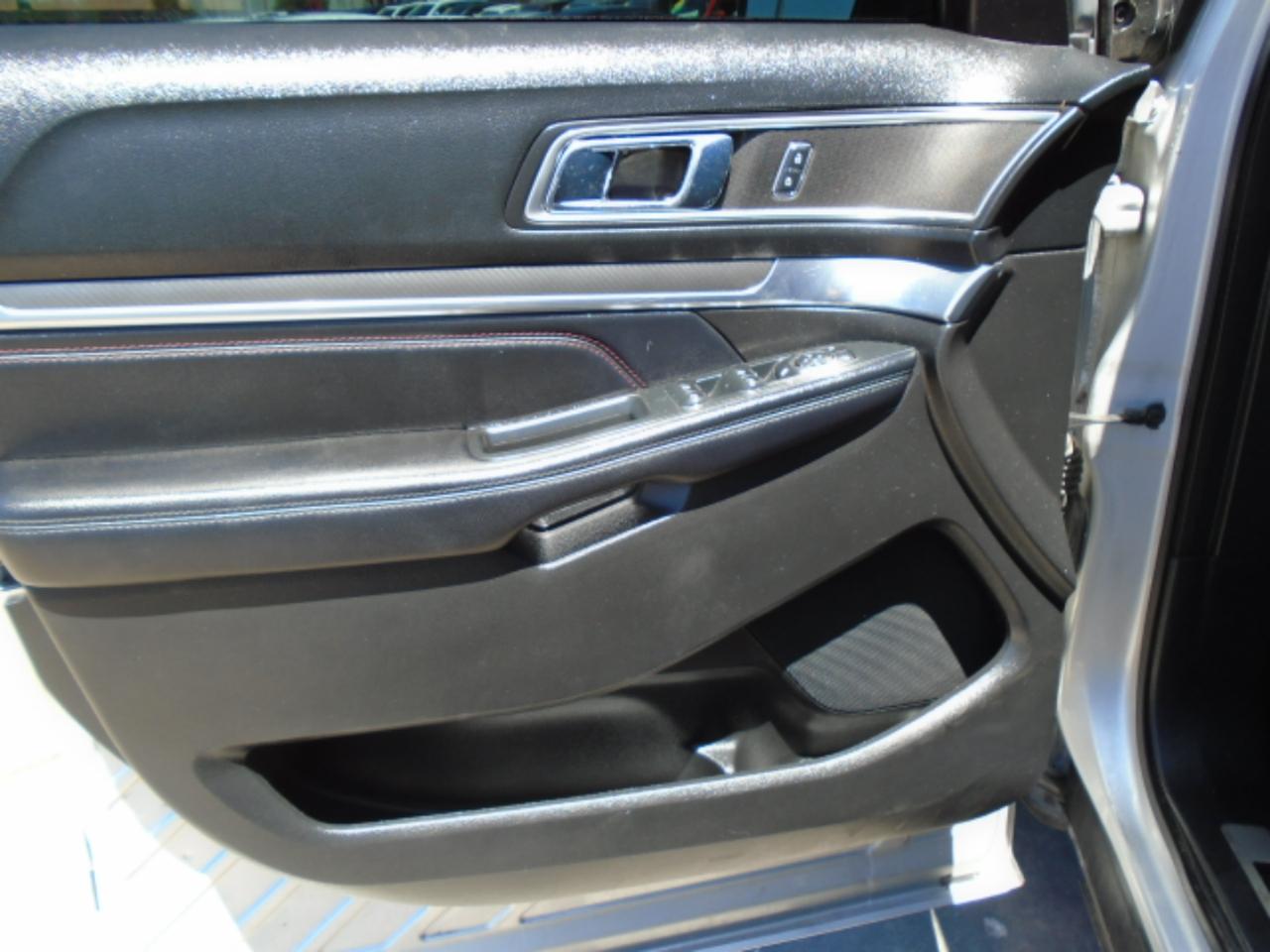 Ford Explorer Sport 4WD 2017