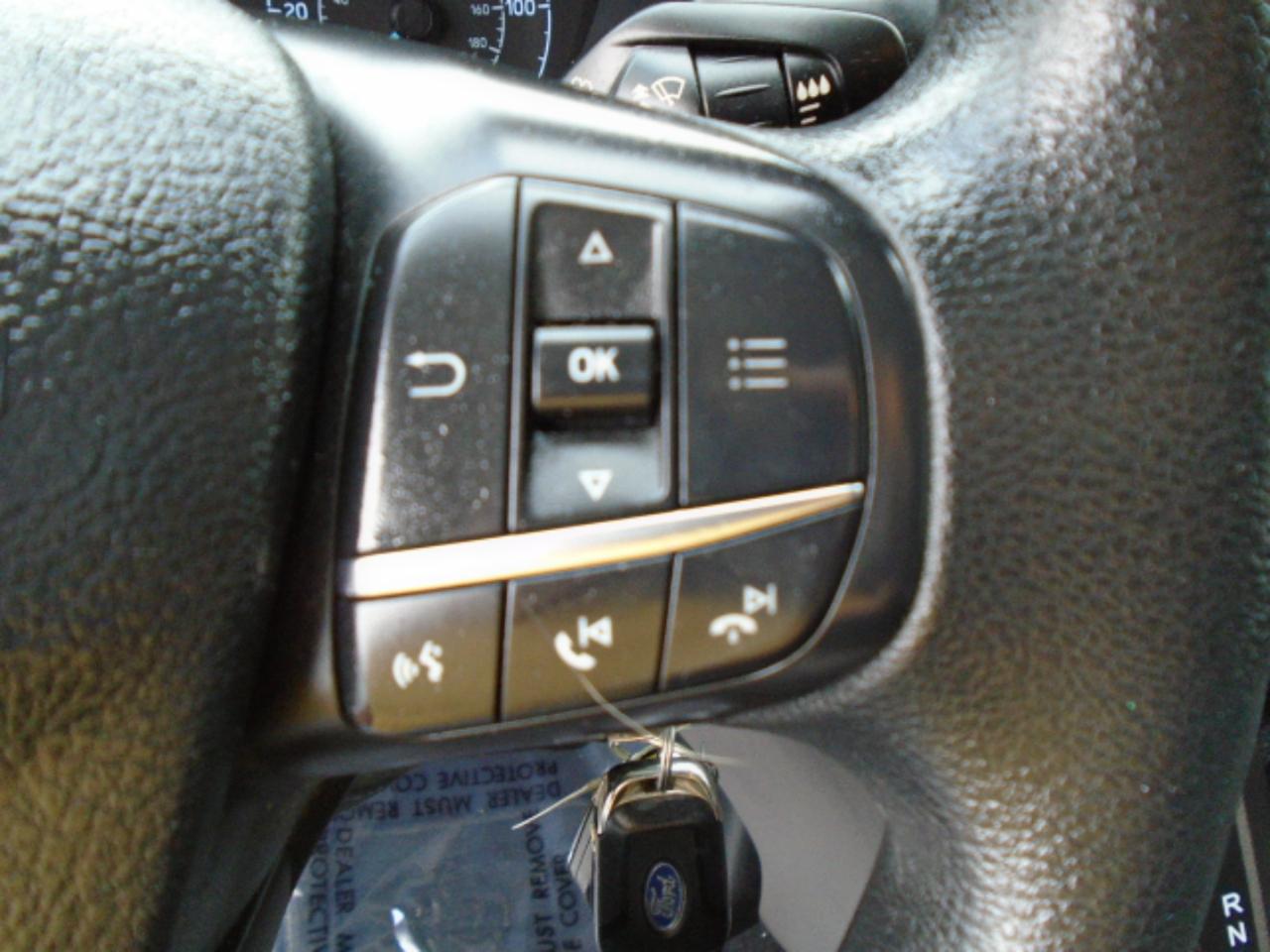 Ford Transit 150 Wagon Low Roof XL w/Sliding Pass. 130-in. WB 2020