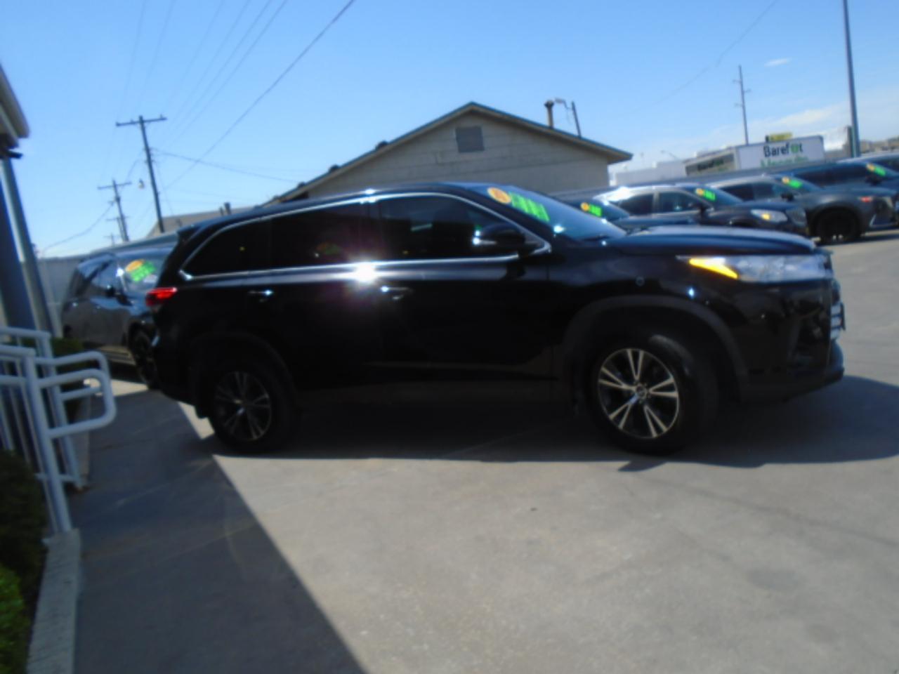 Toyota Highlander LE FWD I4 2019