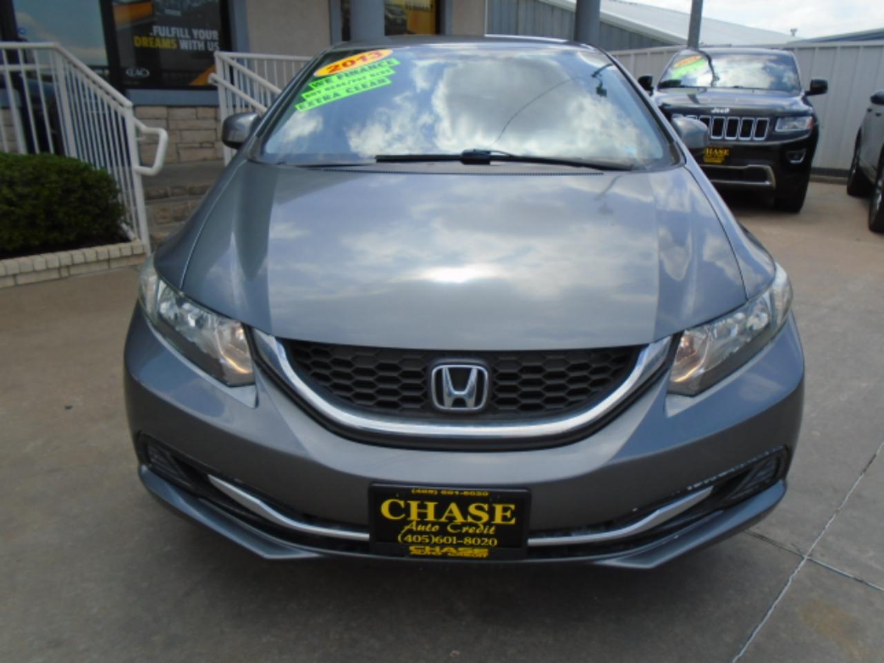 Honda Civic LX Sedan 5-Speed AT 2013