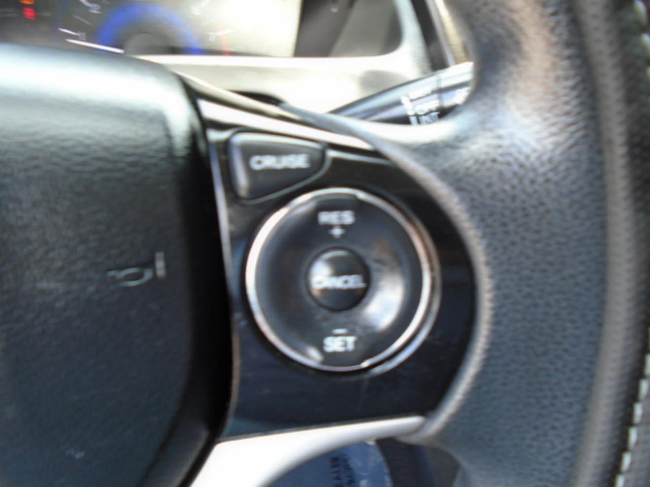 Honda Civic LX Sedan 5-Speed AT 2013