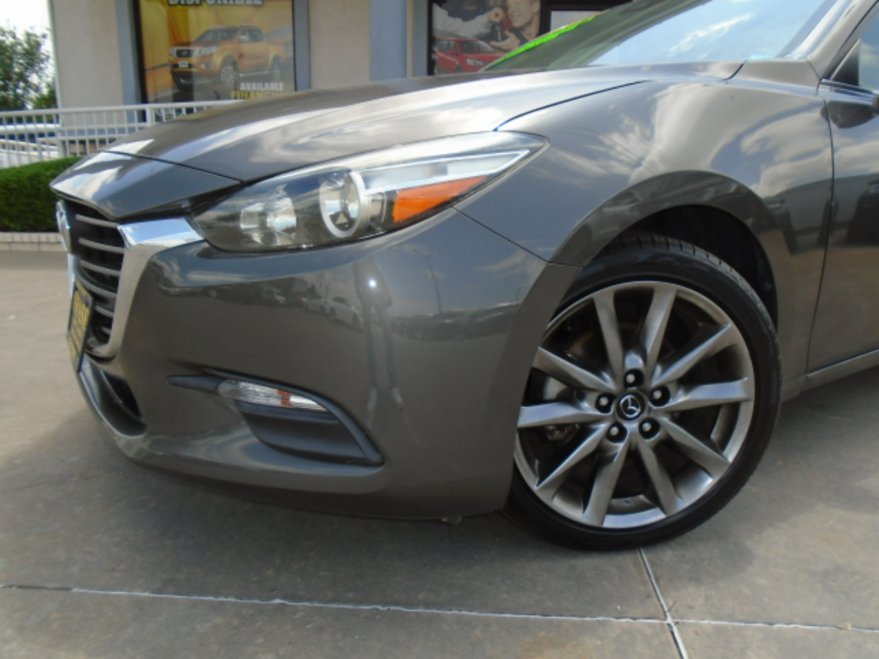 Mazda MAZDA3 s Touring AT 4-Door 2018