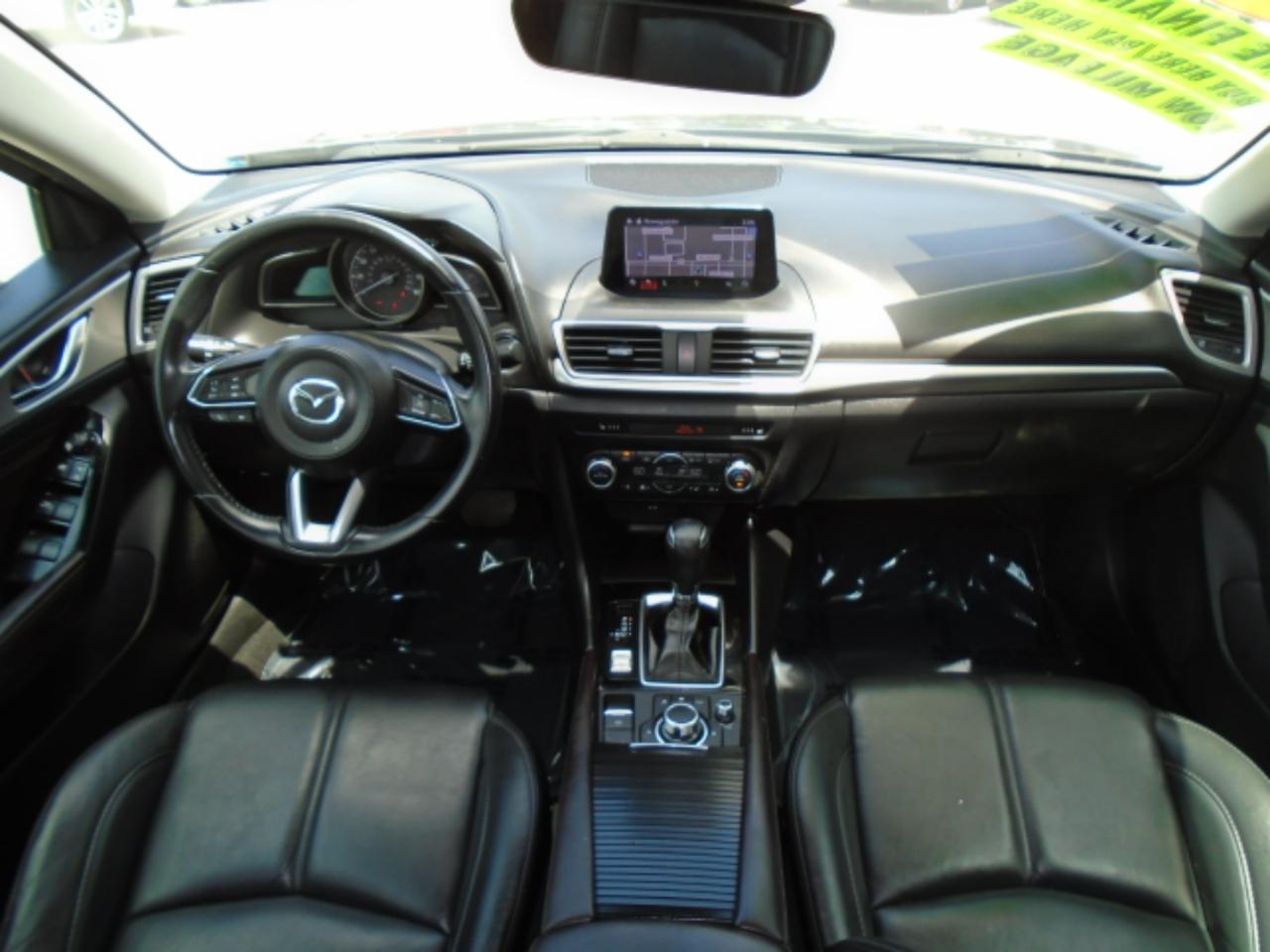 Mazda MAZDA3 s Touring AT 4-Door 2018