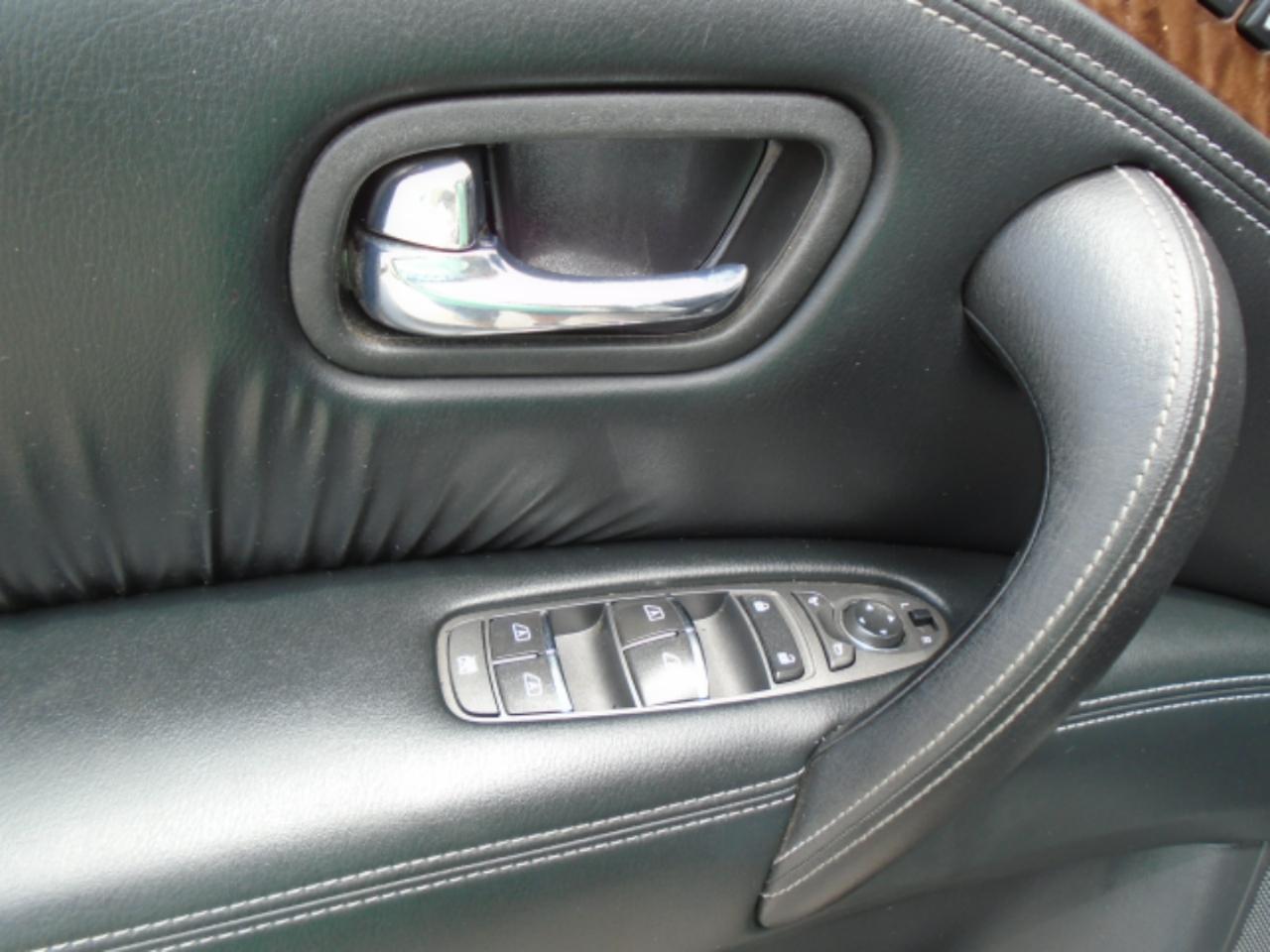 Nissan Armada Platinum 2WD 2020