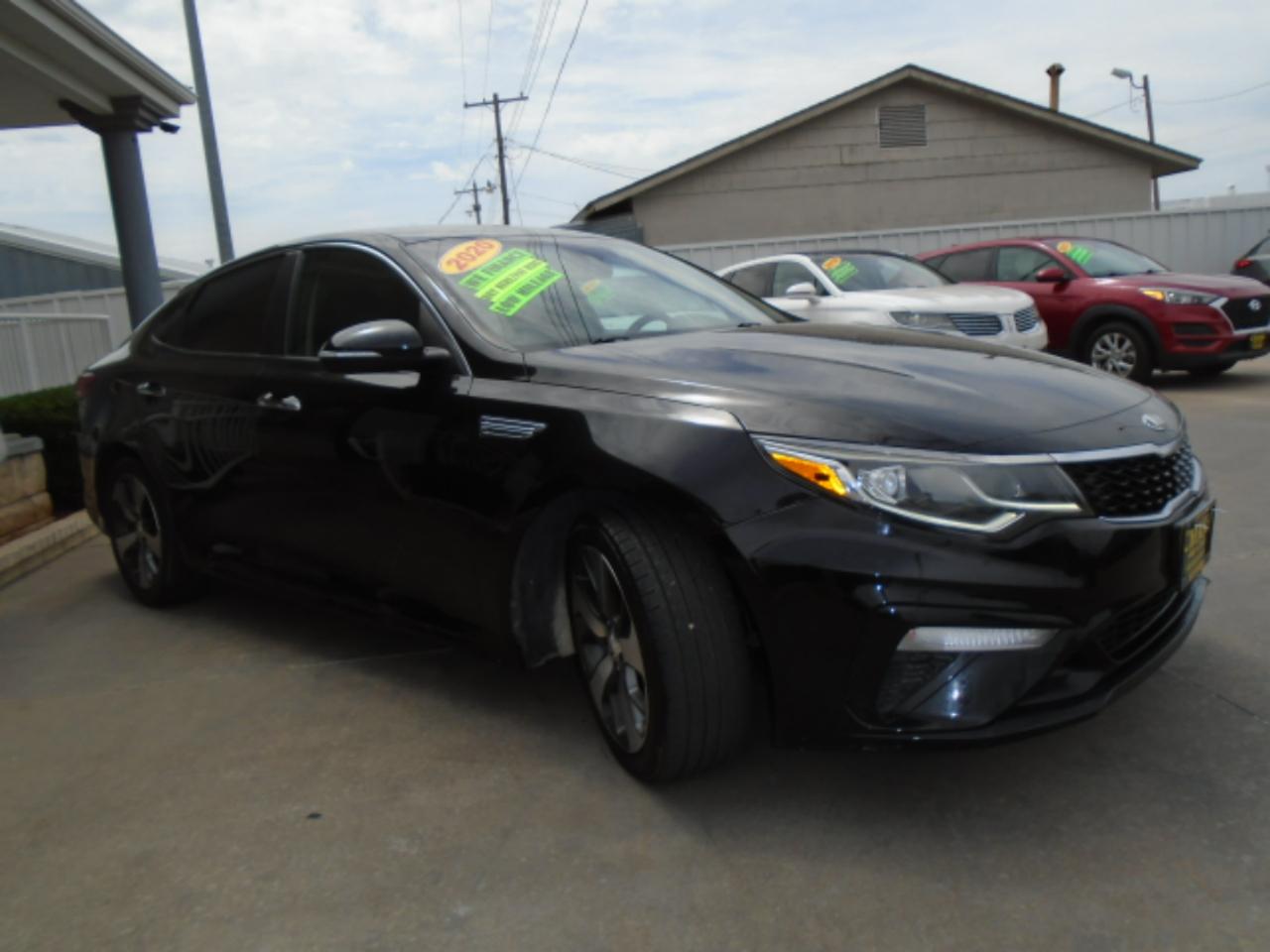 Kia Optima  2020