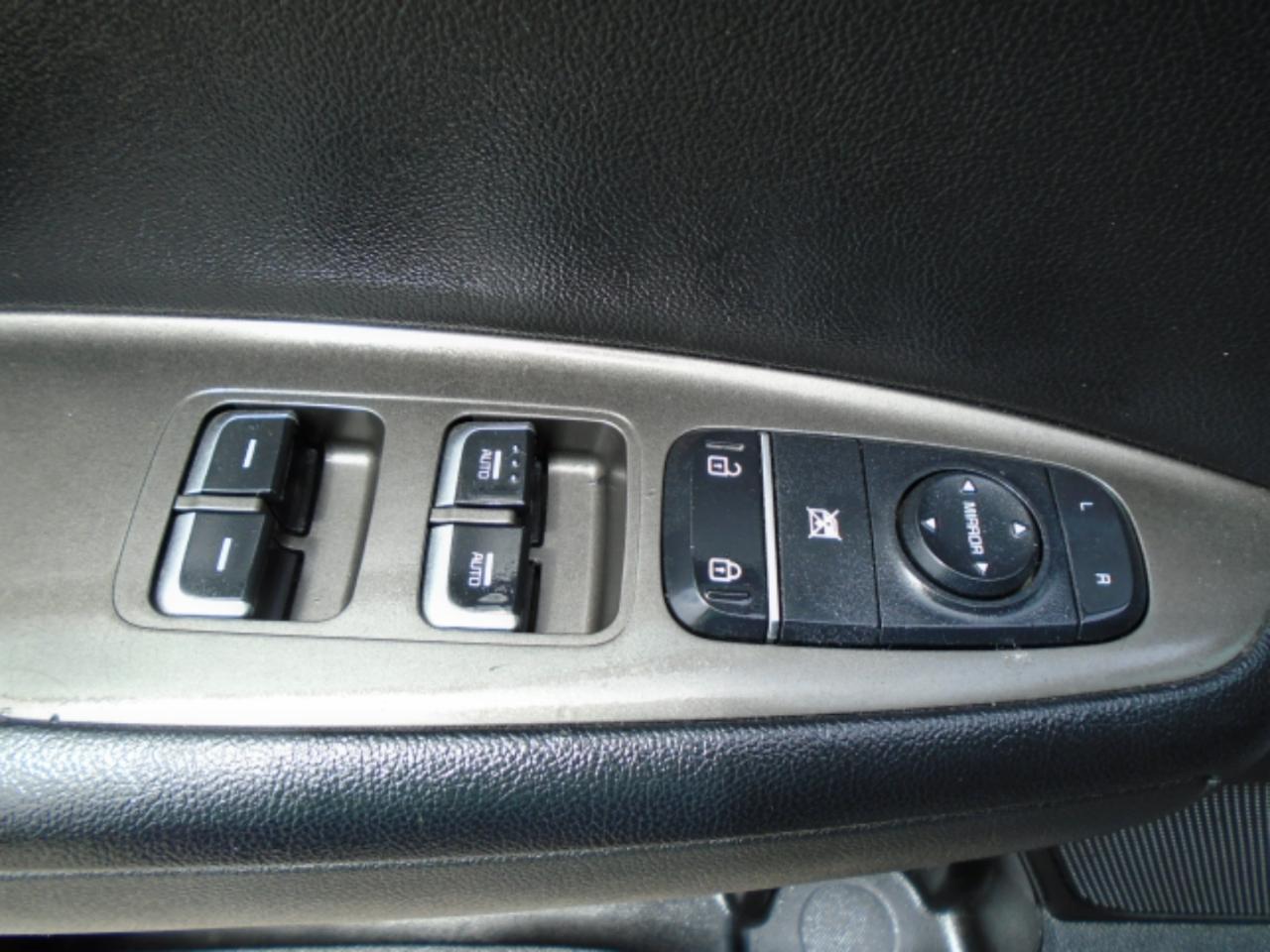 Kia Optima  2020