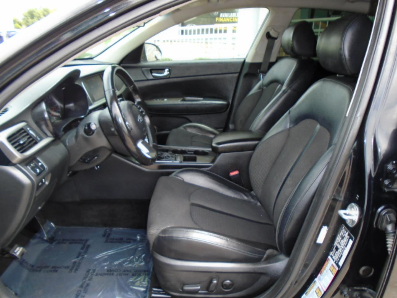 Kia Optima  2020