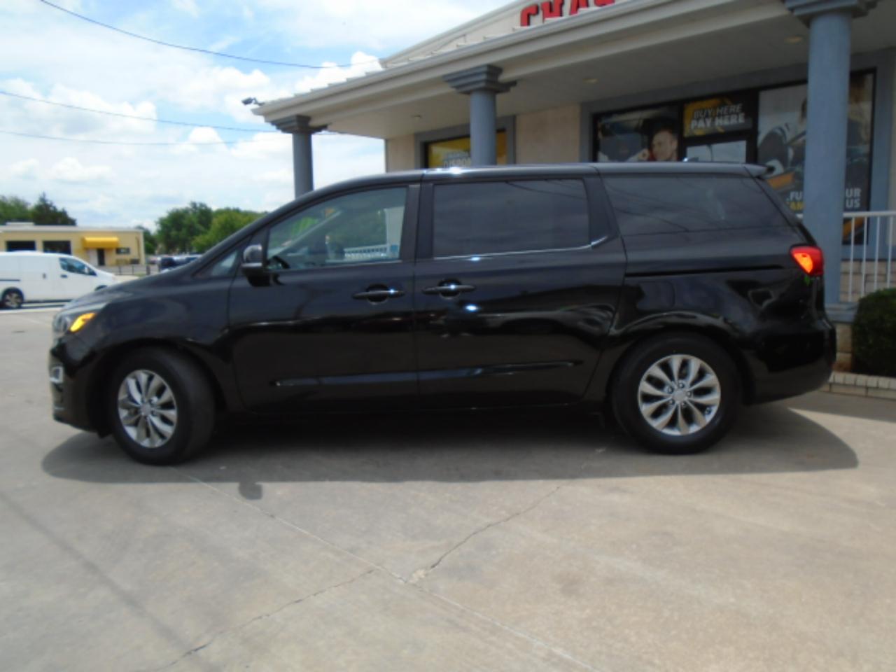 Kia Sedona LX 2019