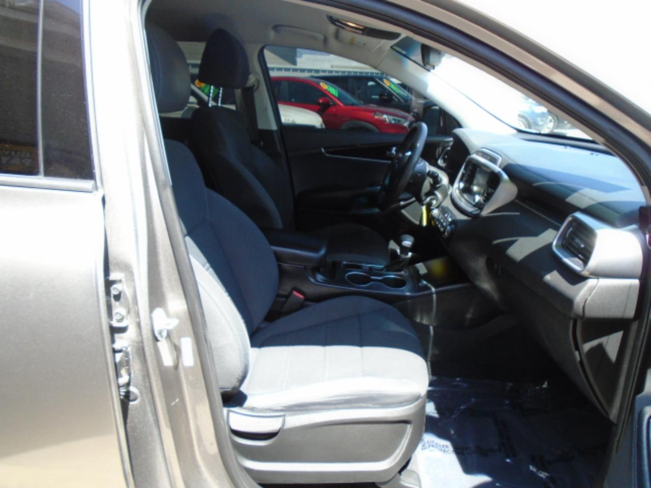 Kia Sorento L 2019