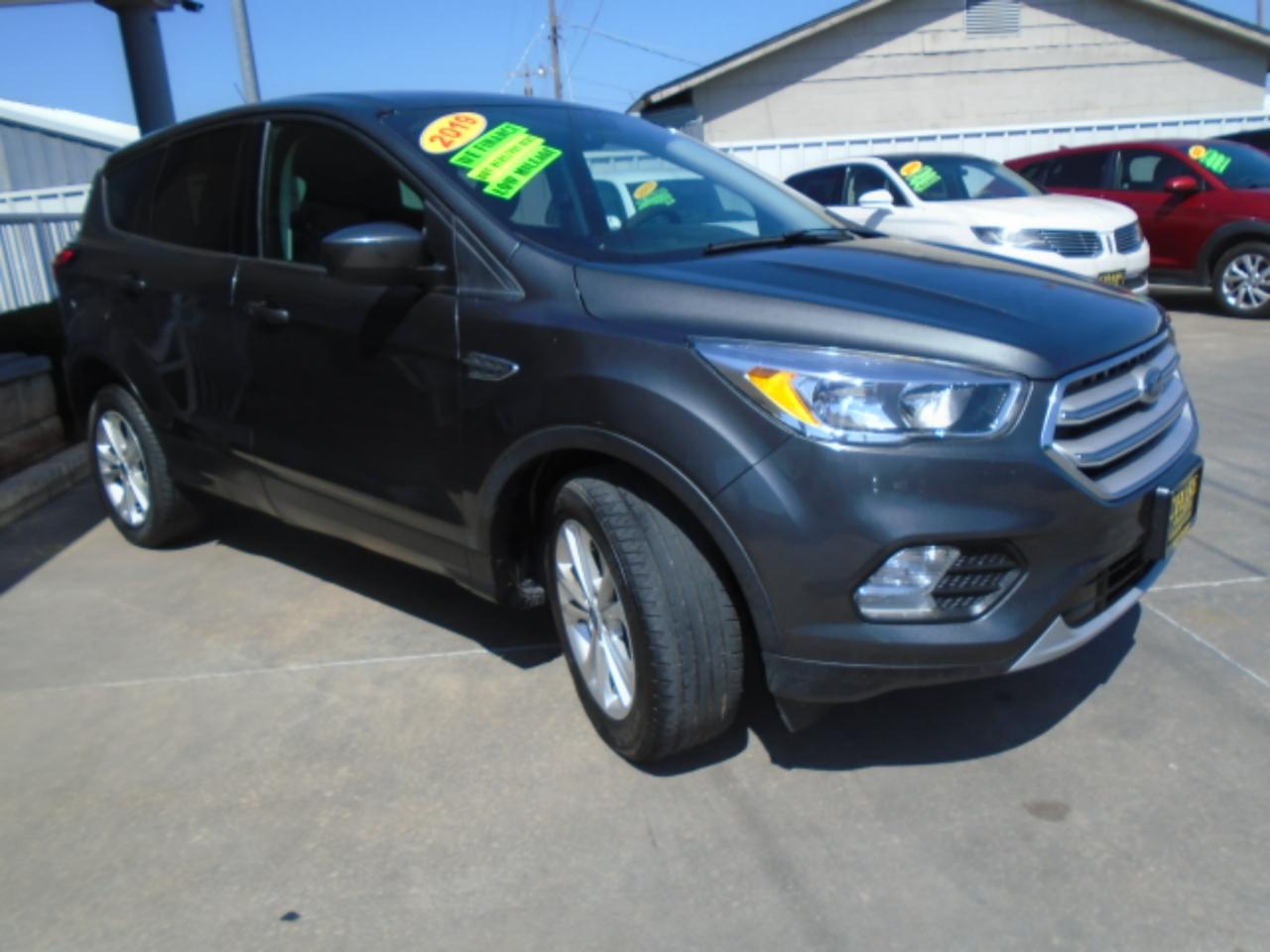 Ford Escape SE FWD 2019