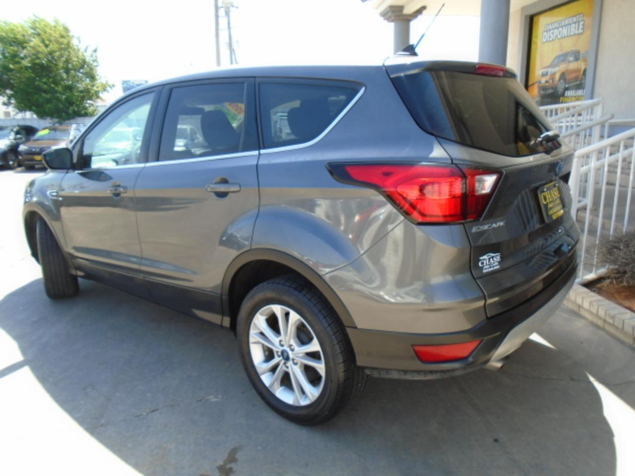 Ford Escape SE FWD 2019