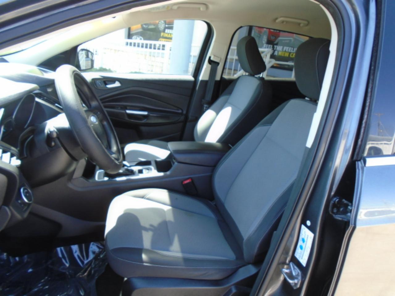 Ford Escape SE FWD 2019