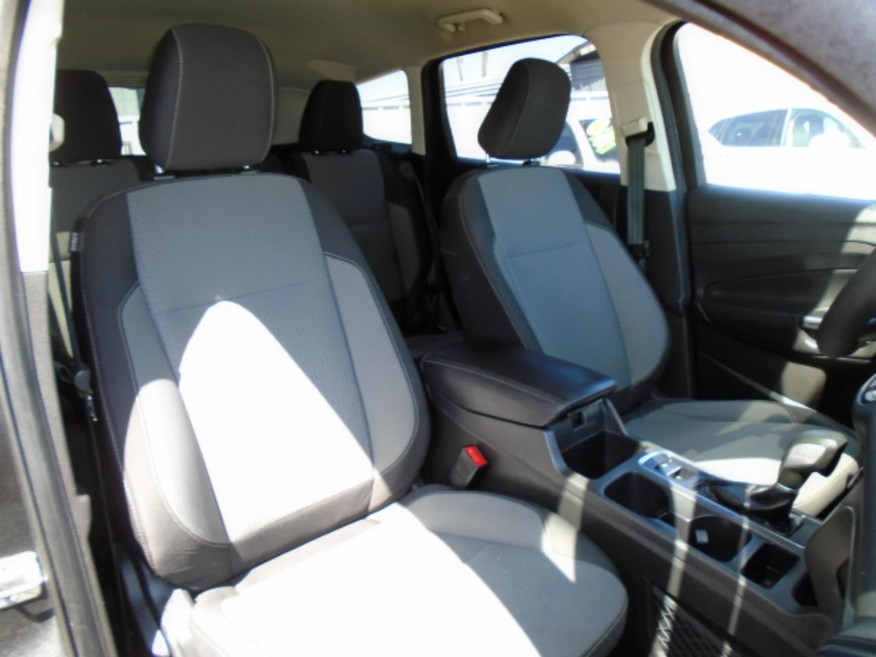 Ford Escape SE FWD 2019
