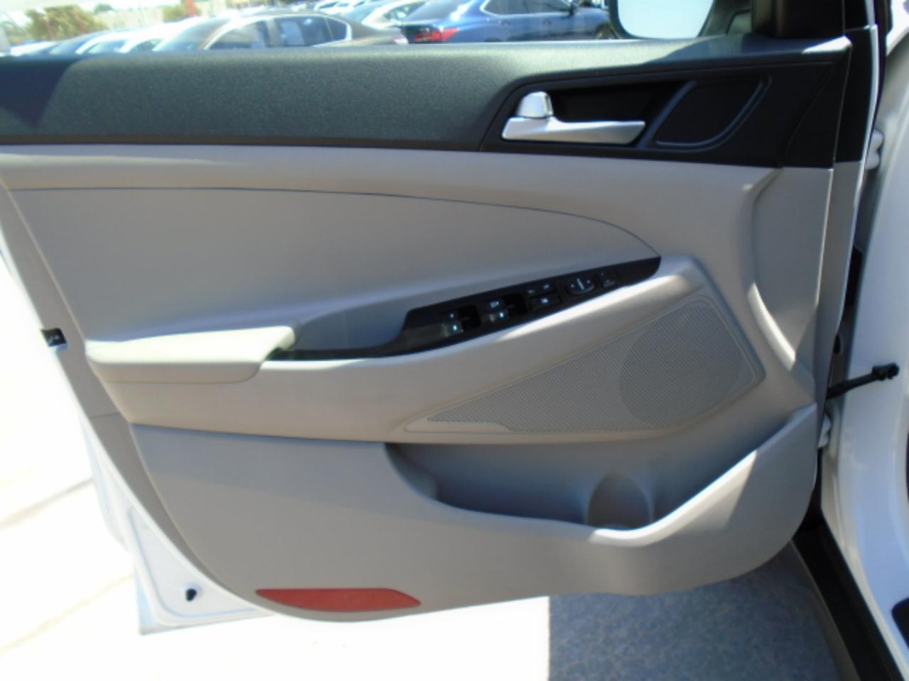 Hyundai Tucson SE 2020