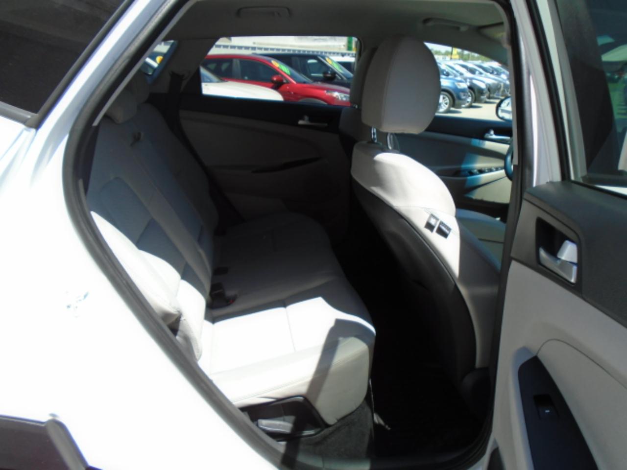 Hyundai Tucson SE 2020