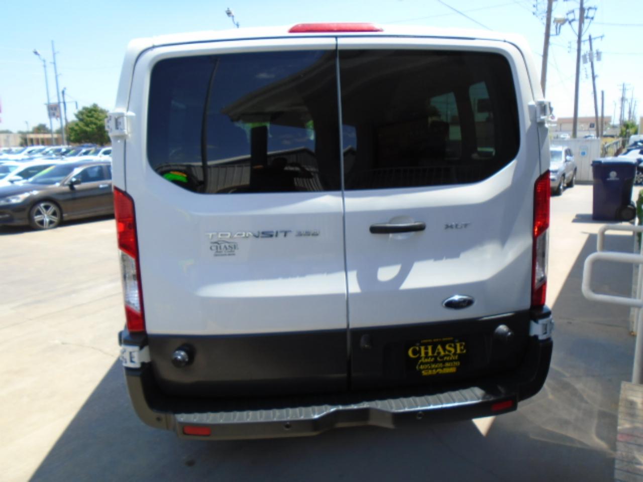 Ford Transit 350 Wagon Low Roof XLT 60/40 Pass. 148-in. WB 2016